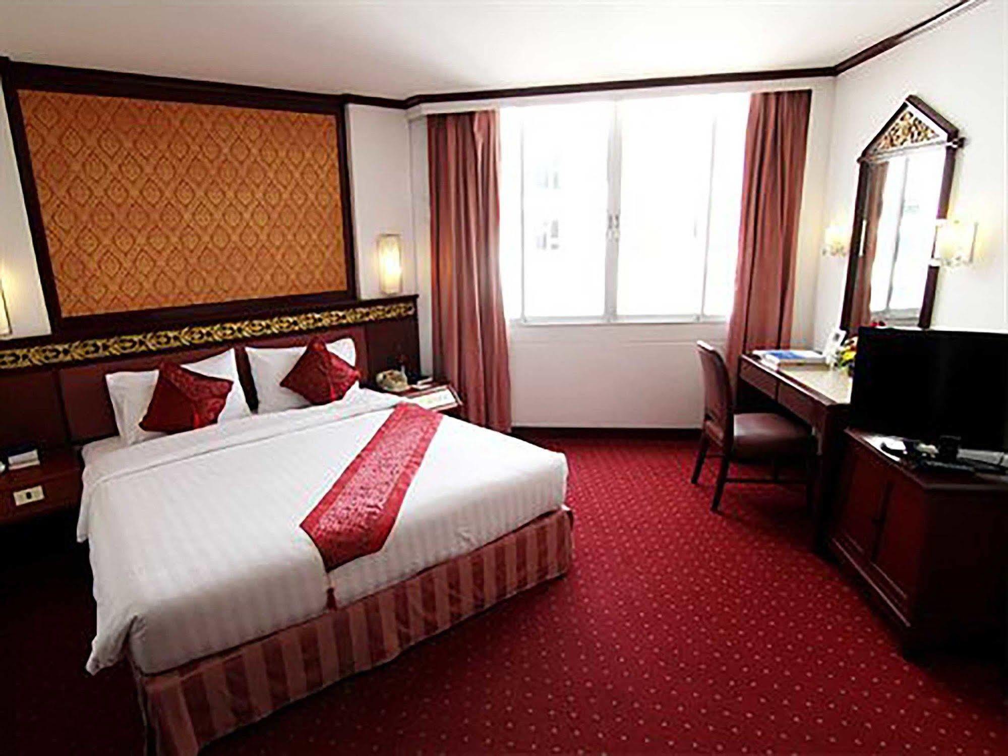 Wangcome Hotel 4*