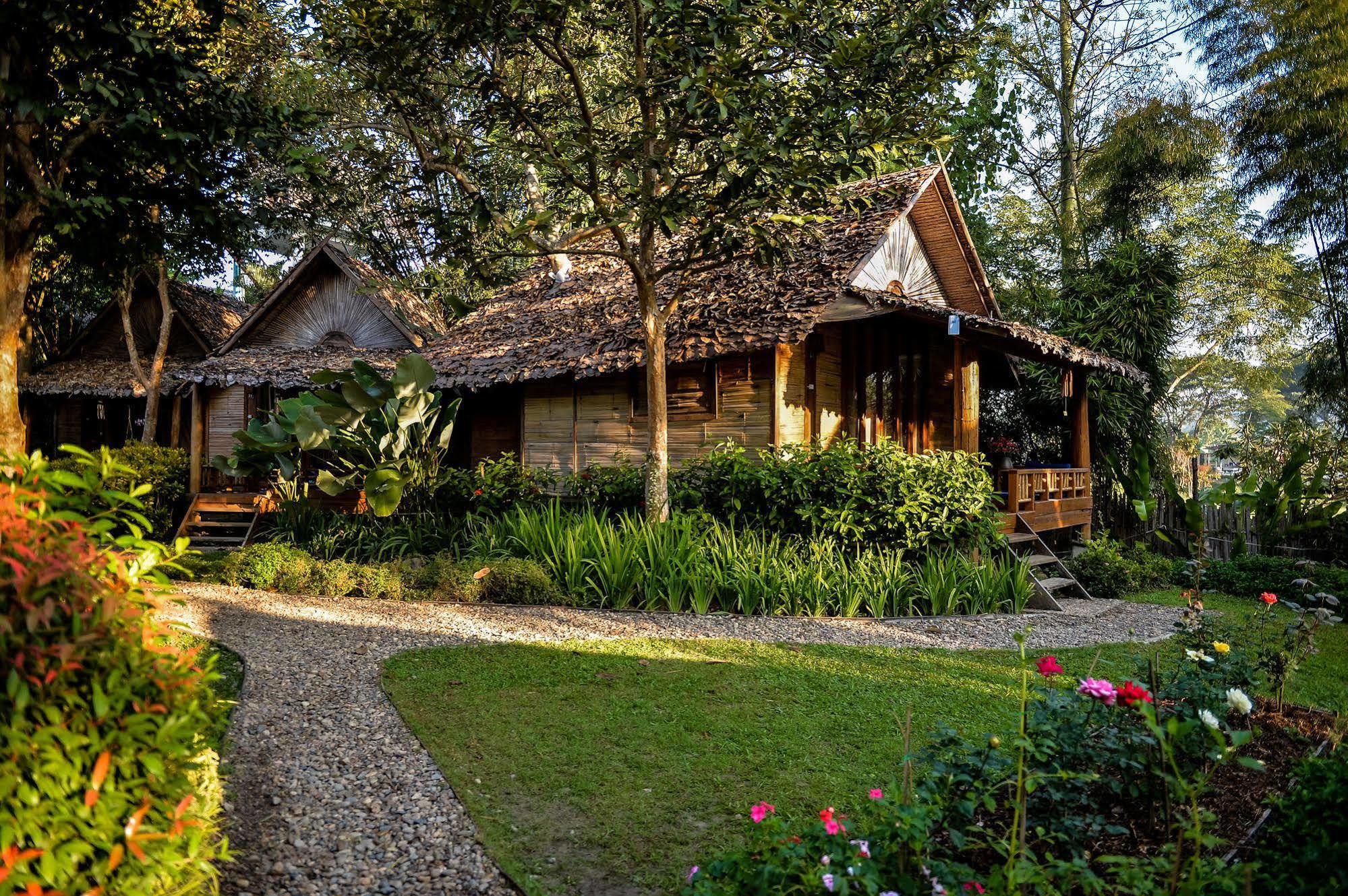 Resort Village Boutique 4*