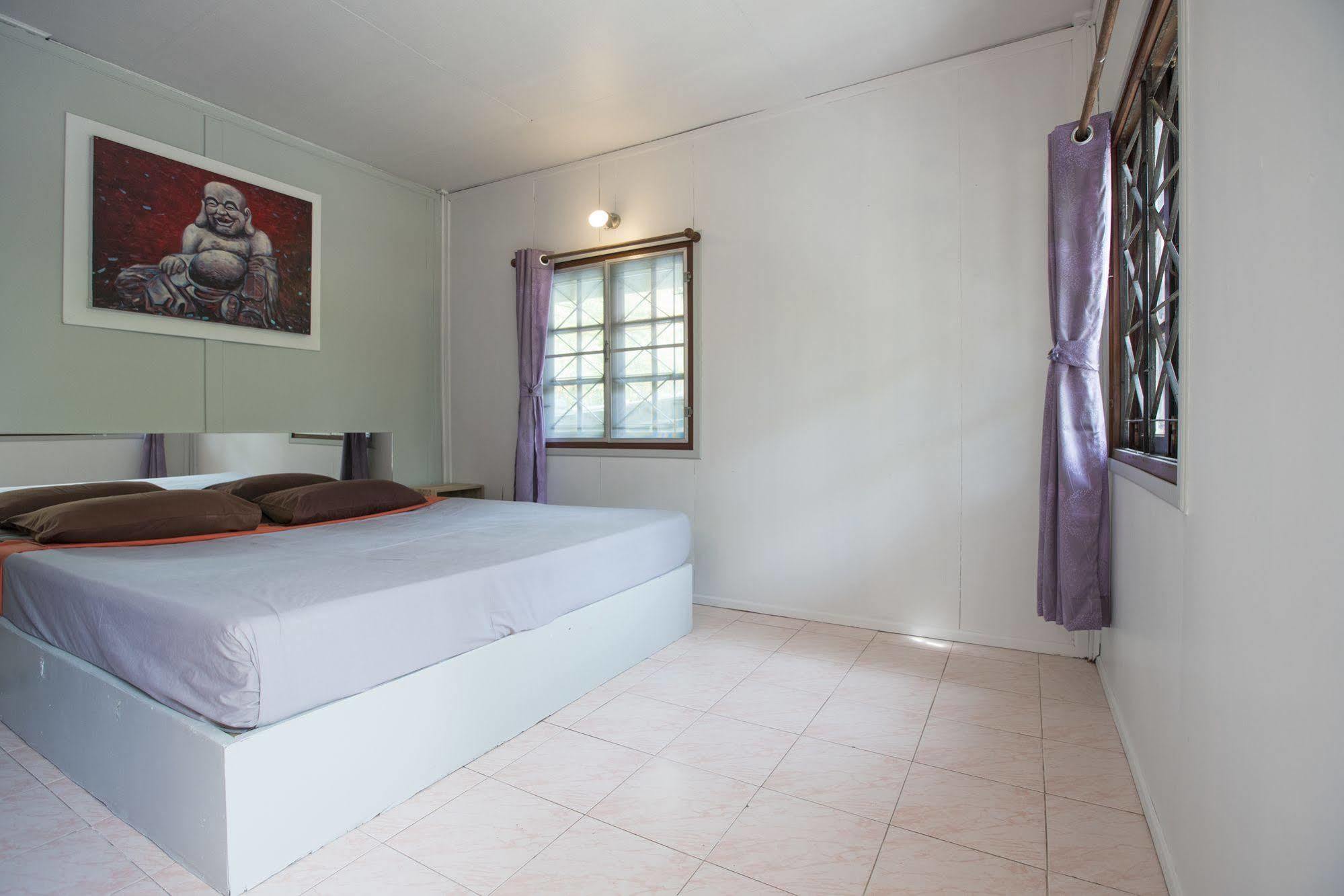 Namthip Homebeach