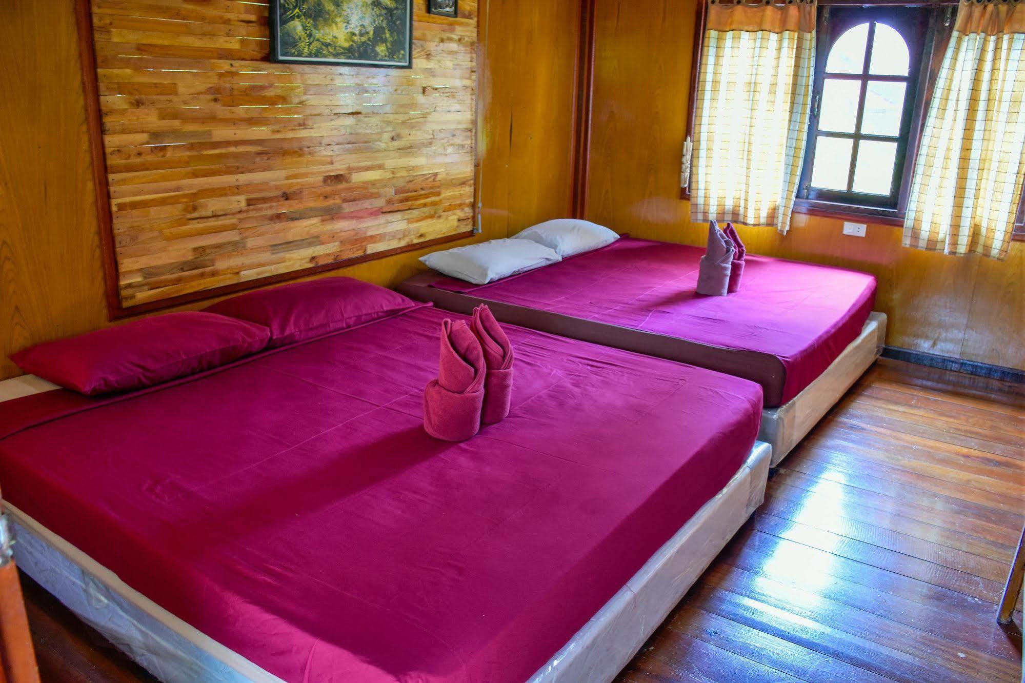 Namthip Homebeach Hotel Ko Pha Ngan