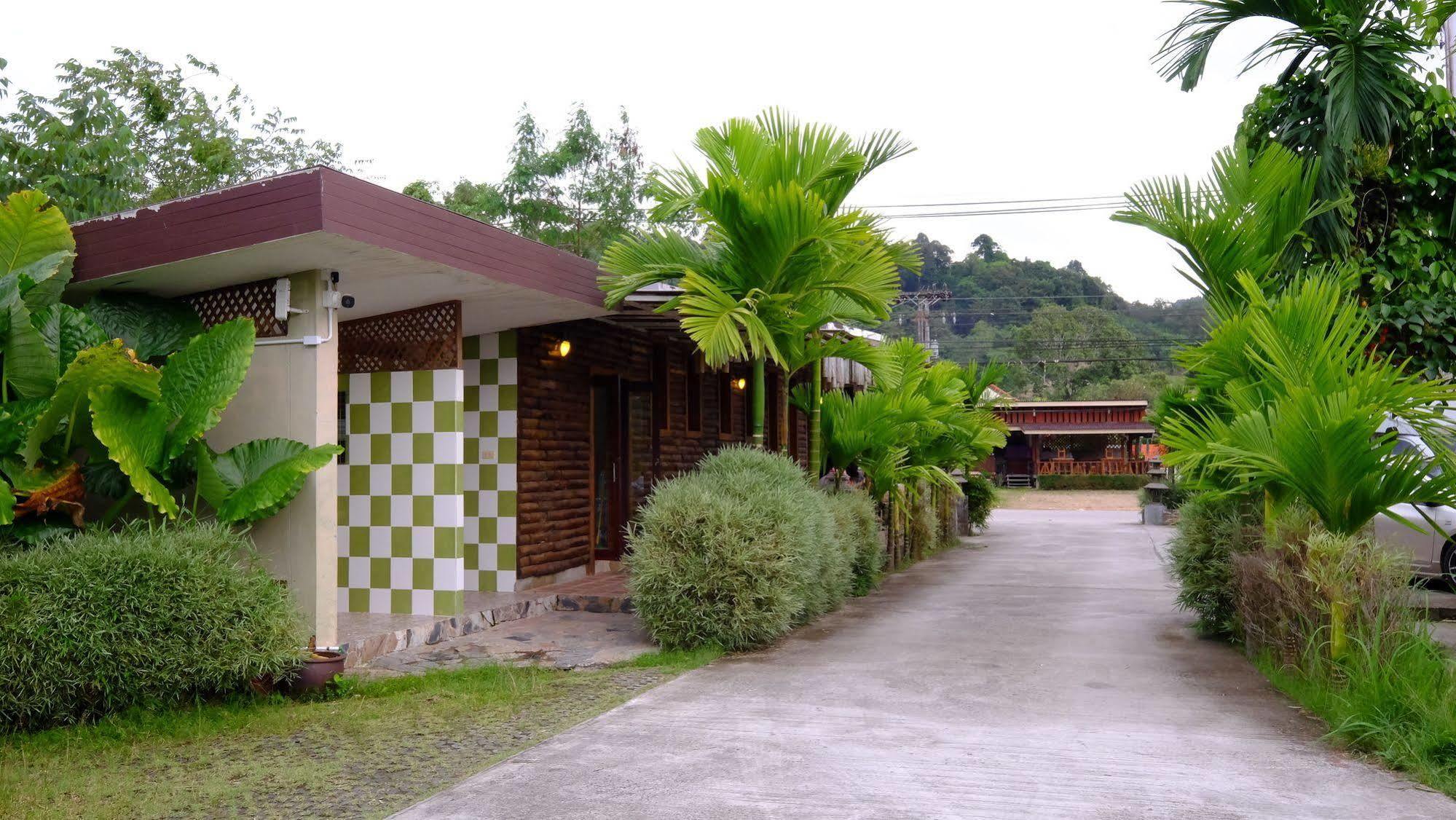 Phuvara Boutique Aonang Resort Ao Nang