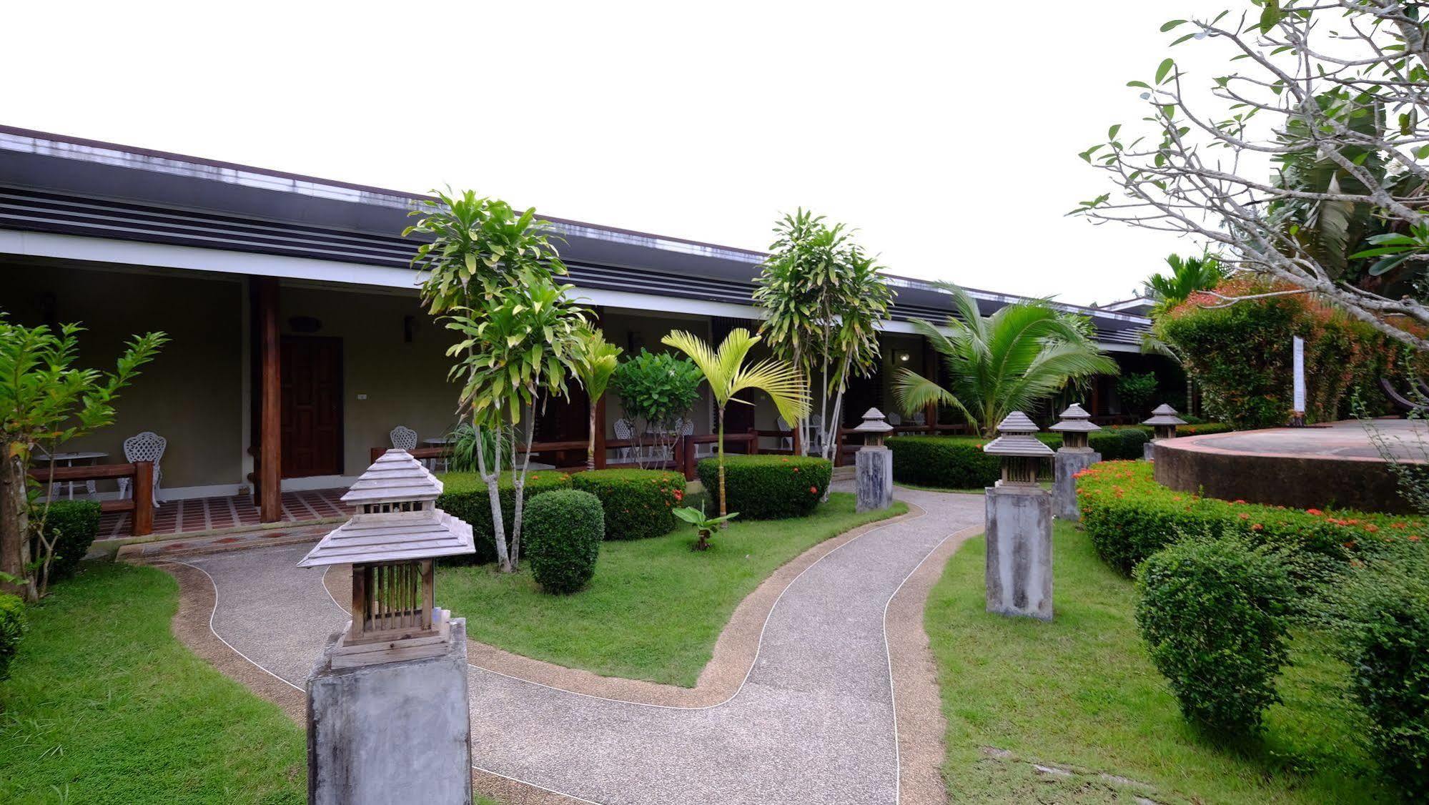 Phuvara Boutique Aonang Resort