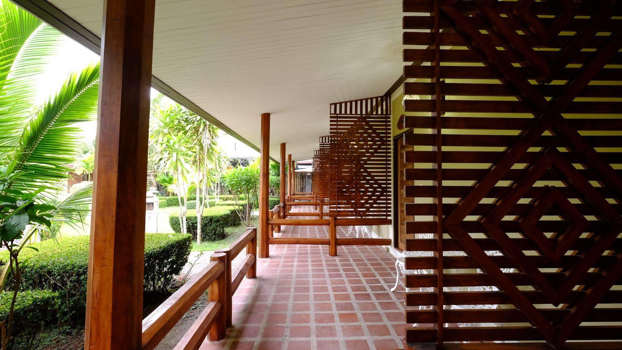Resort Phuvara Boutique Aonang 3*