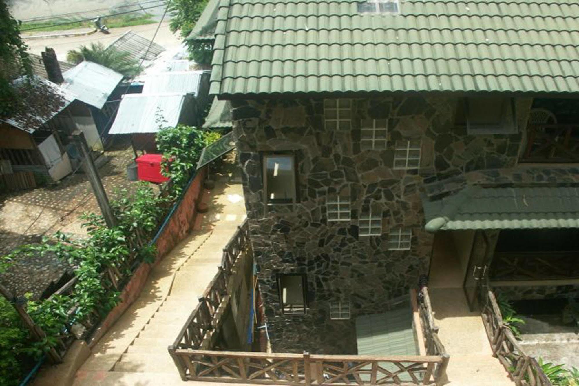 Hostel Hut *