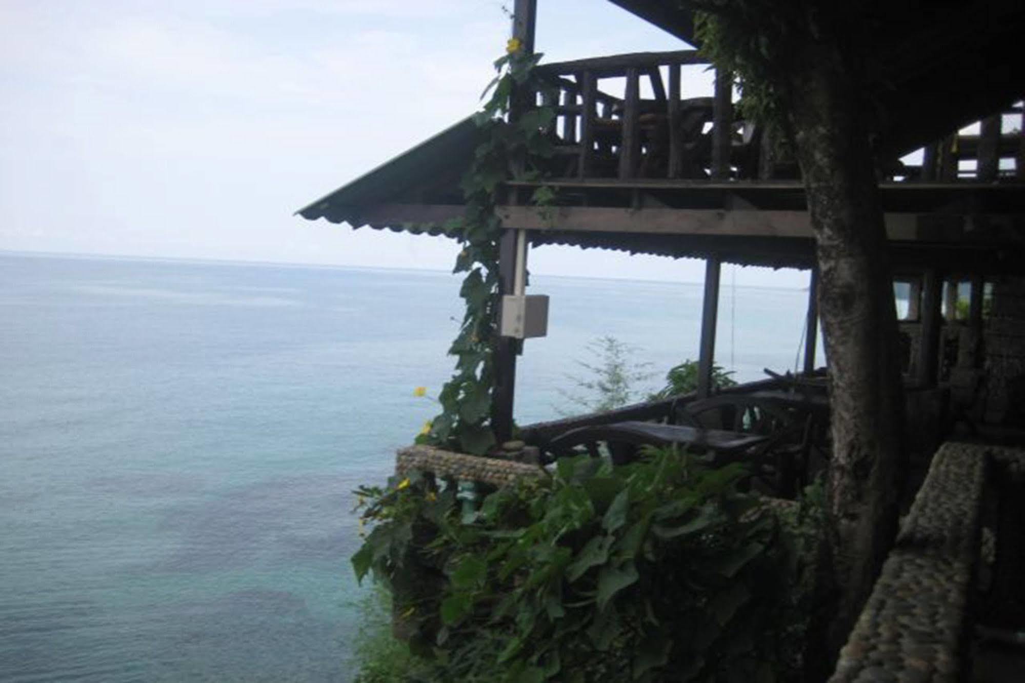 Hut Koh Chang