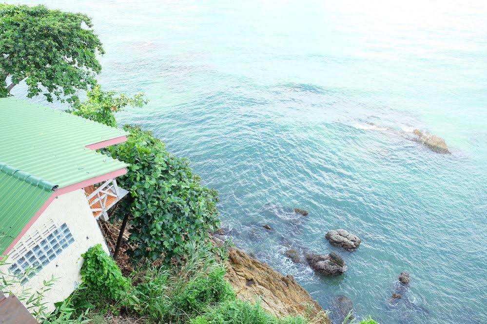 Hostel Hut *
