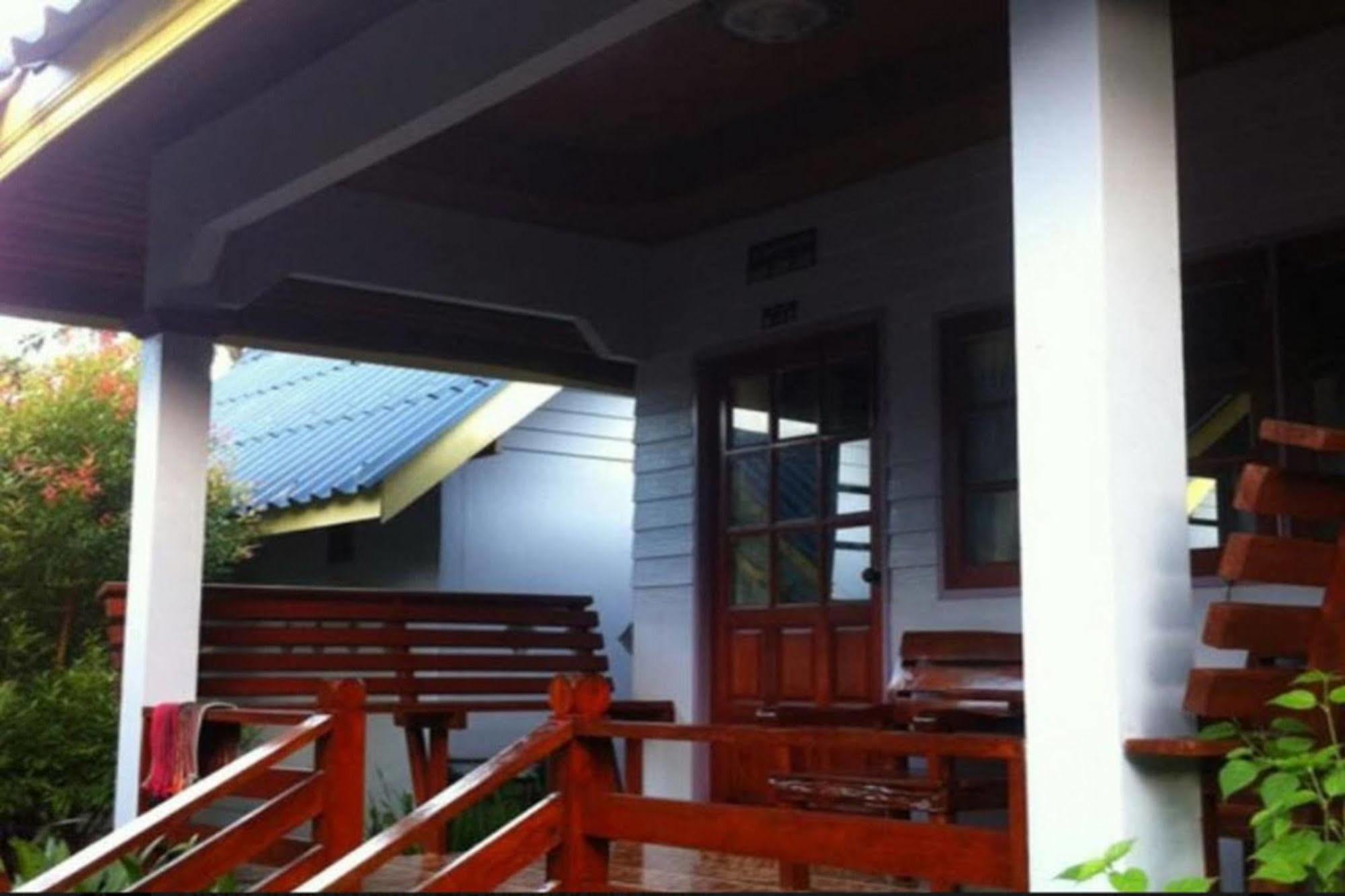 Sangaroon Resort 2*