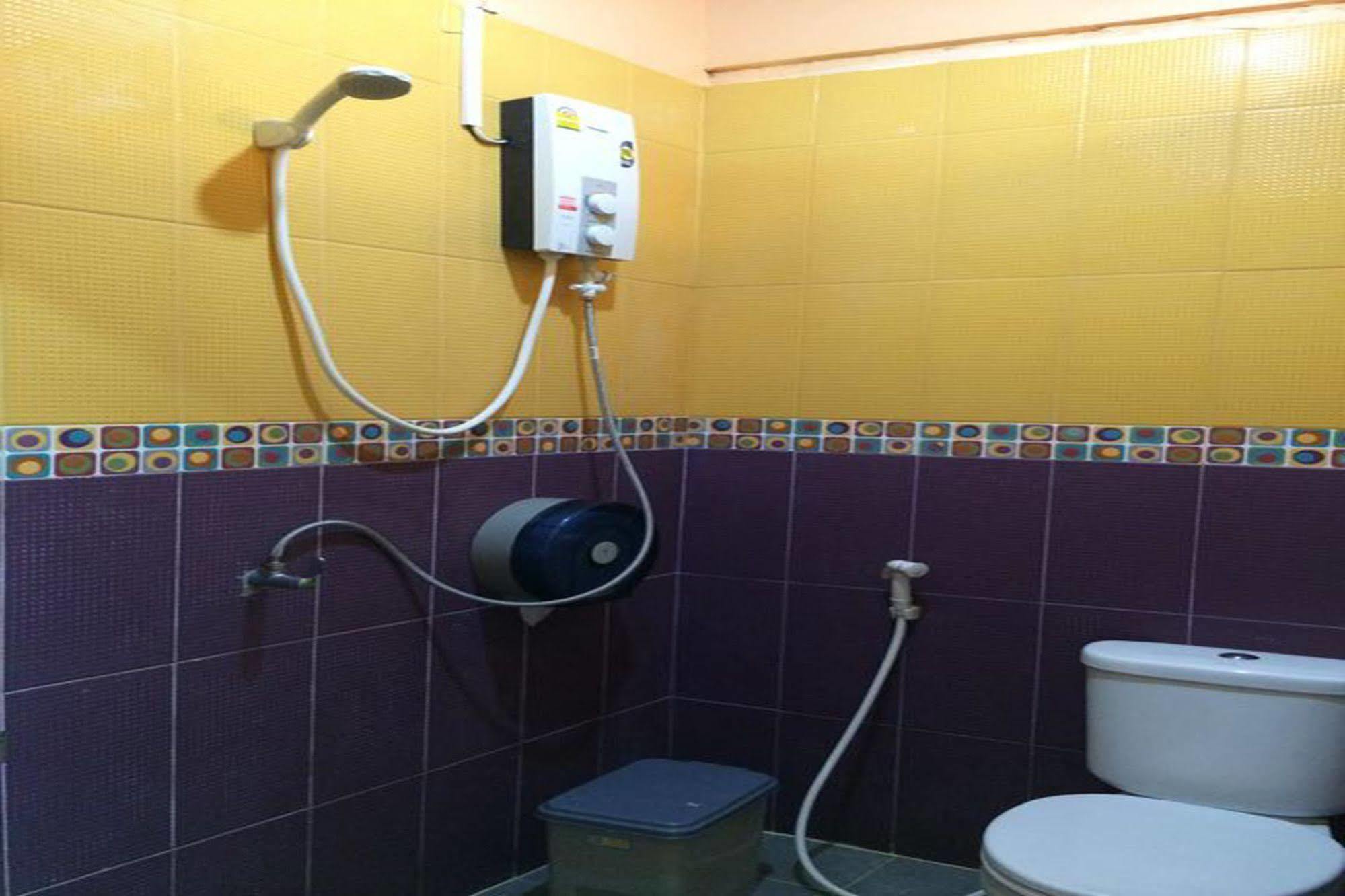 Jenny Hostel *