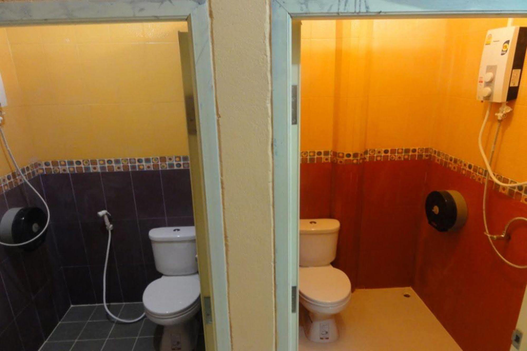 Jenny Hostel *