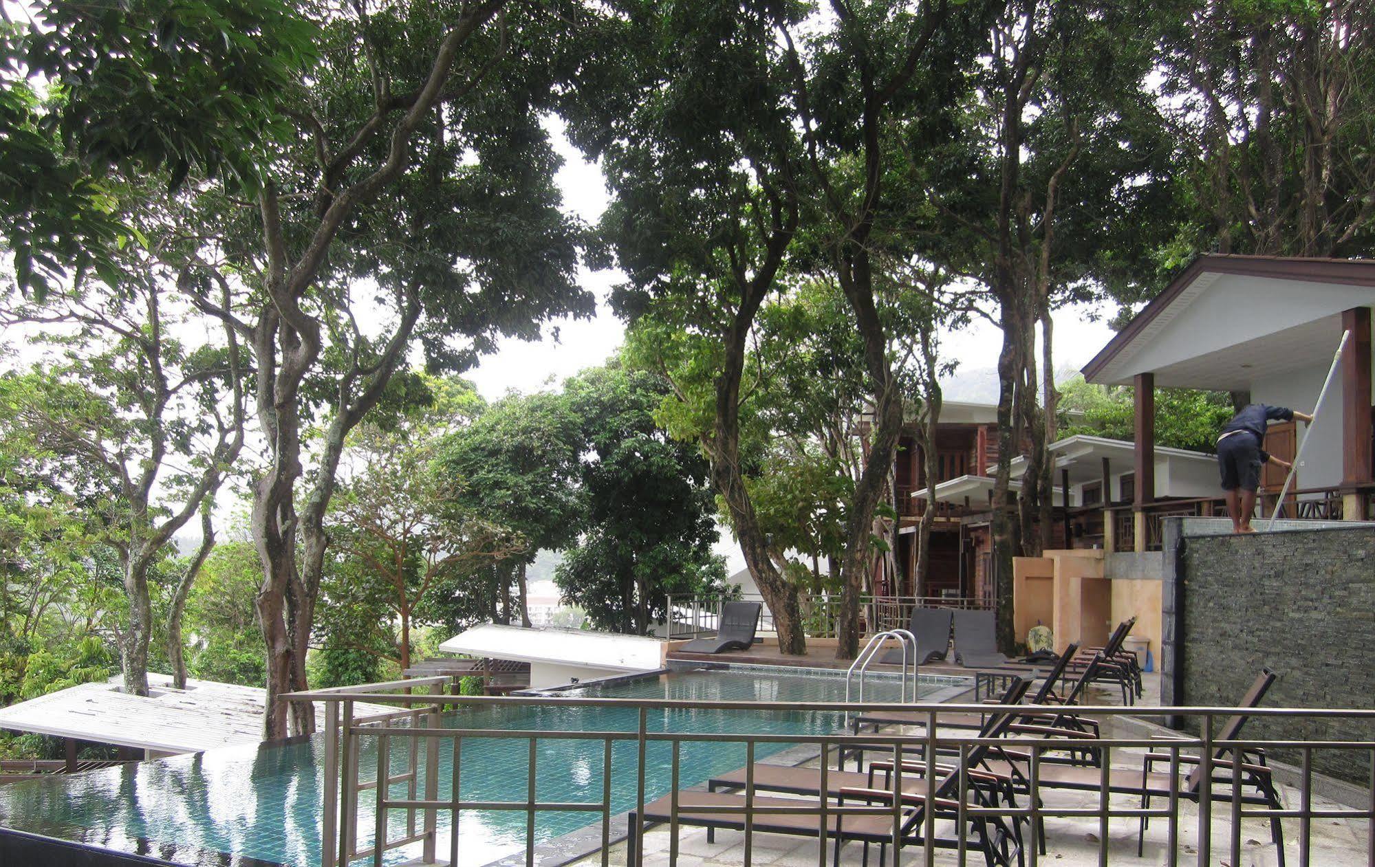 Kata Hiview Resort