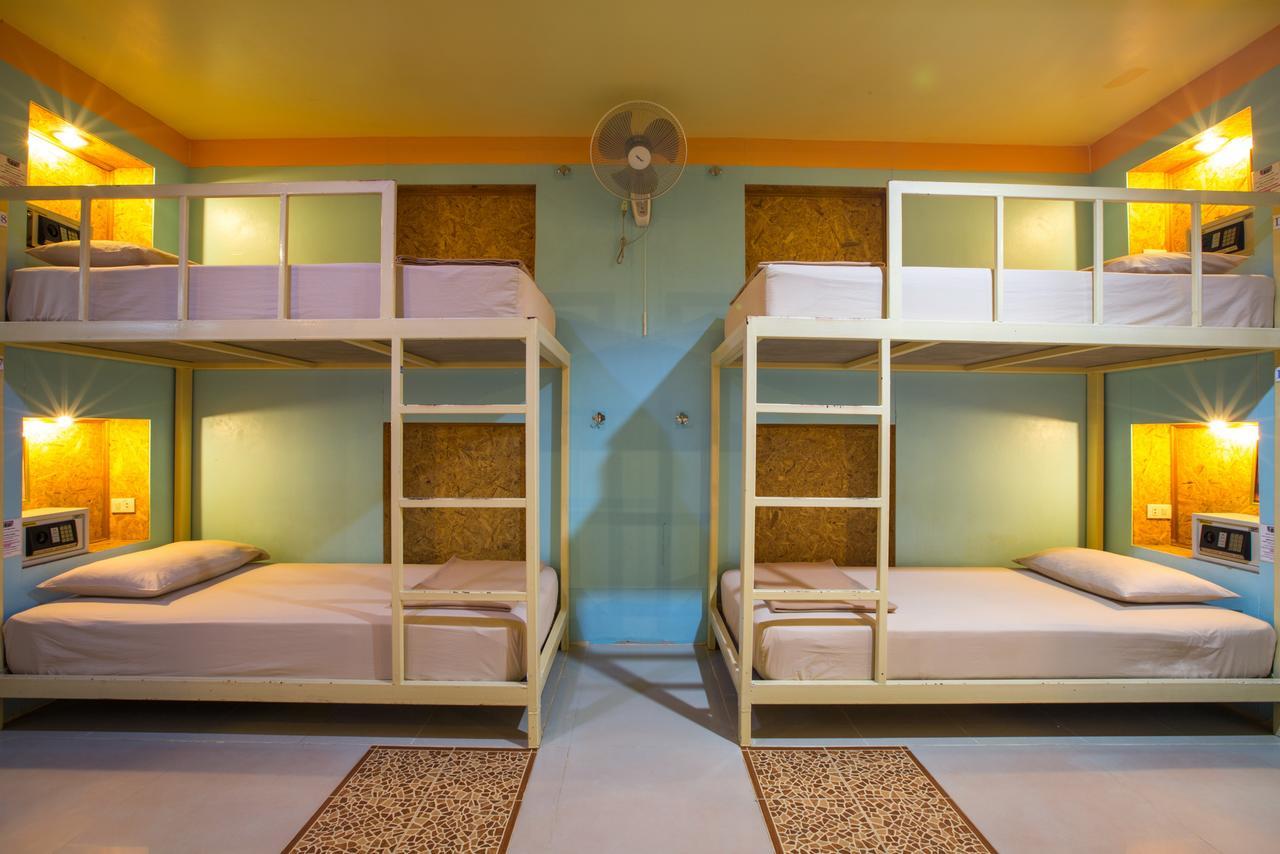 Amonrada House Hostel *