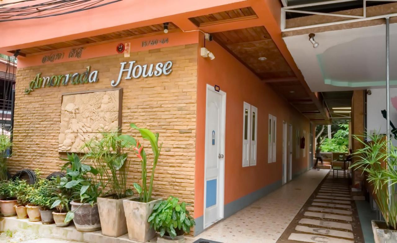 Hostel Amonrada House
