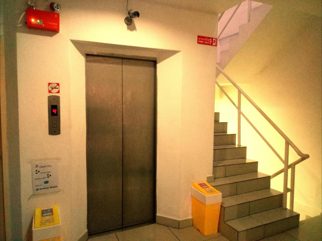 Jomtien Hostel Guest house