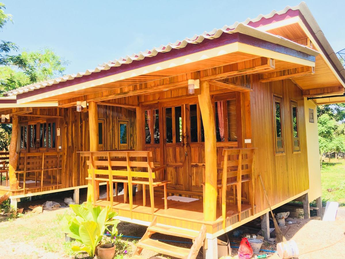 Baansuan Resort Don Sak