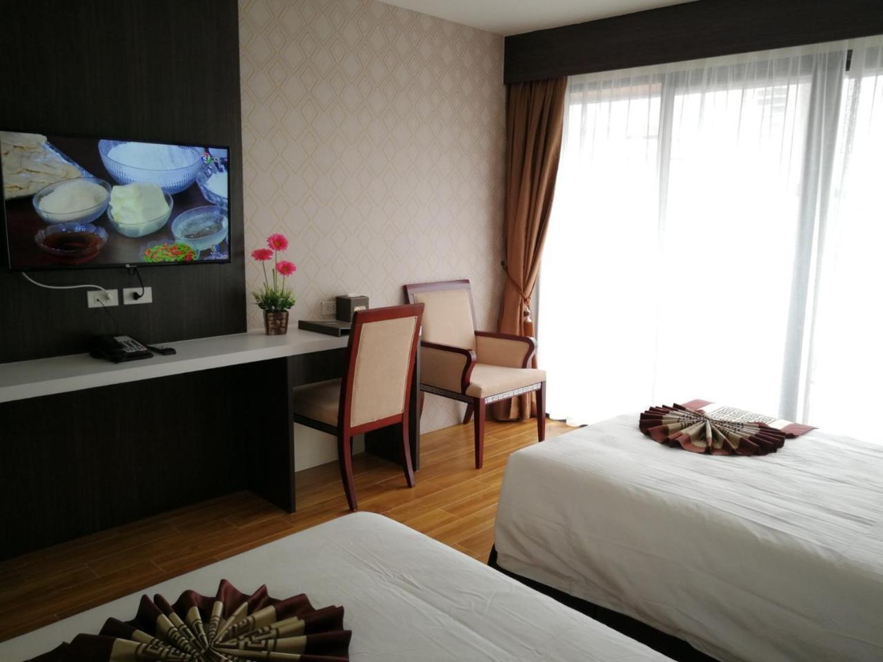 Golden 5* Jomtien Beach