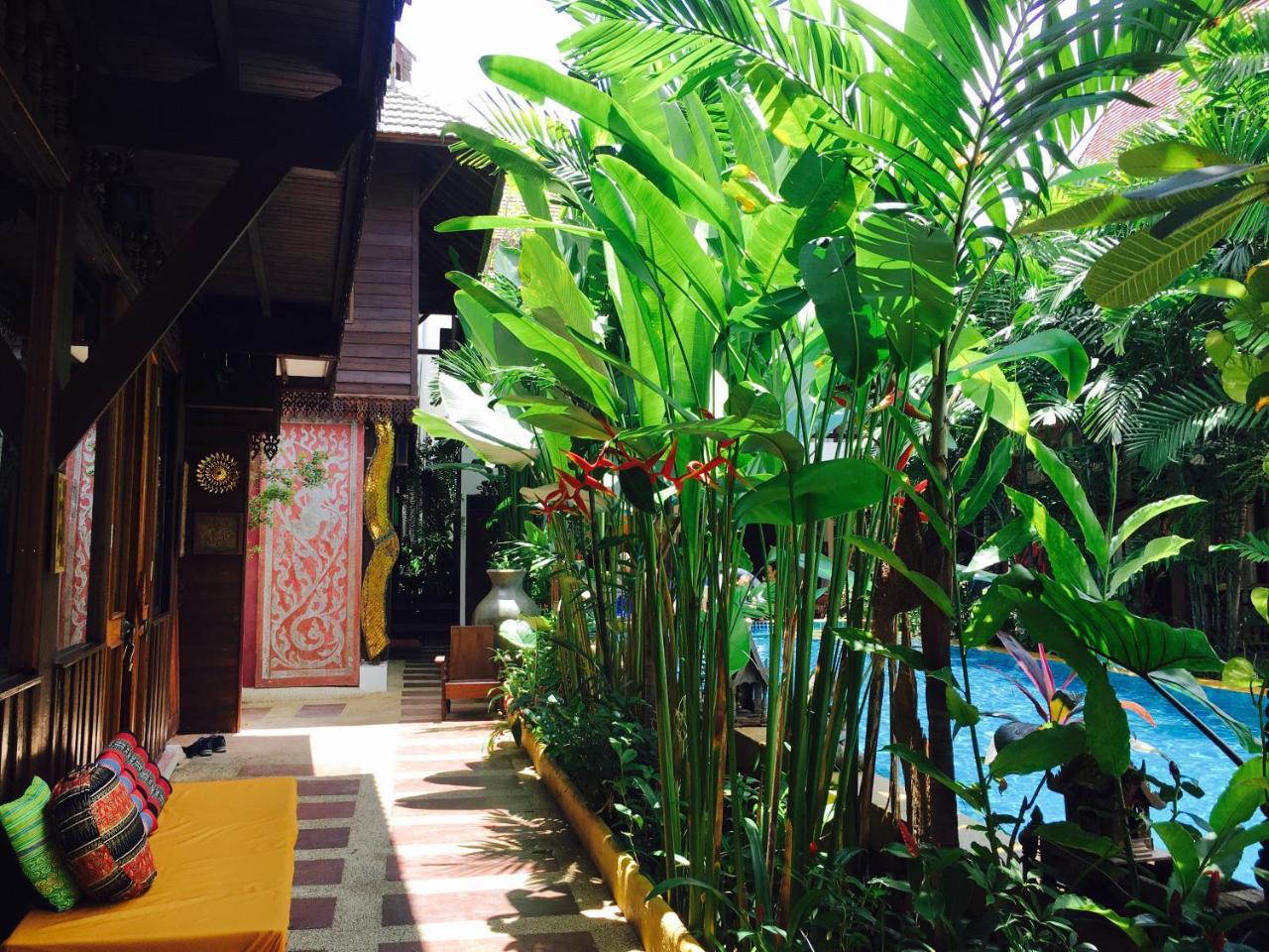 Resort Hongkhao Village