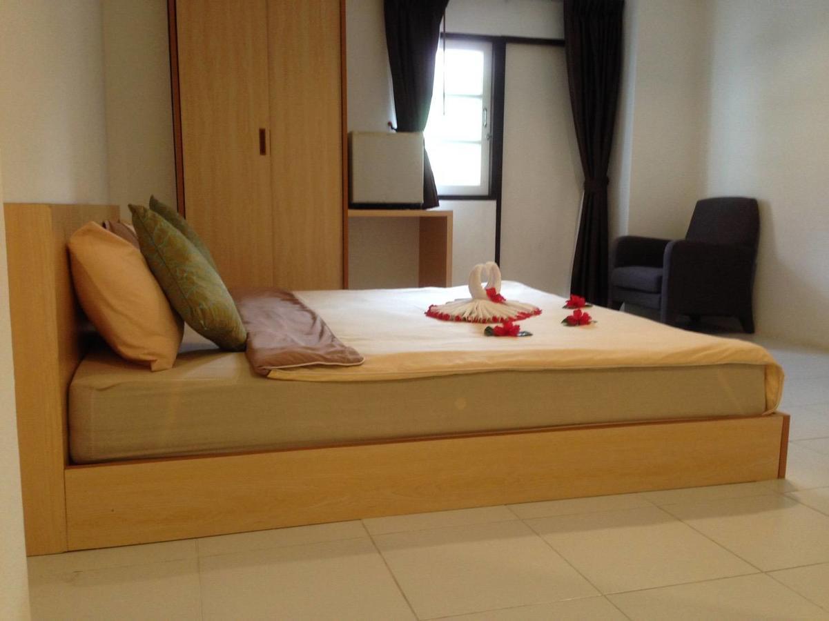 Nin Karon Phuket