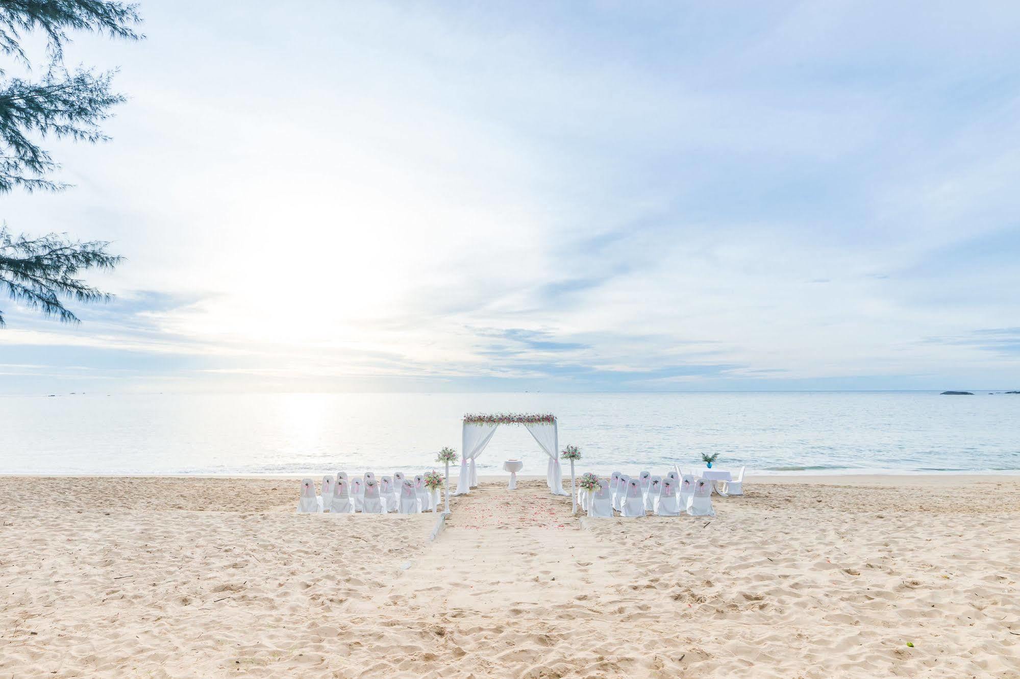 Hive Khaolak Beach (adults Only) Resort Khao Lak