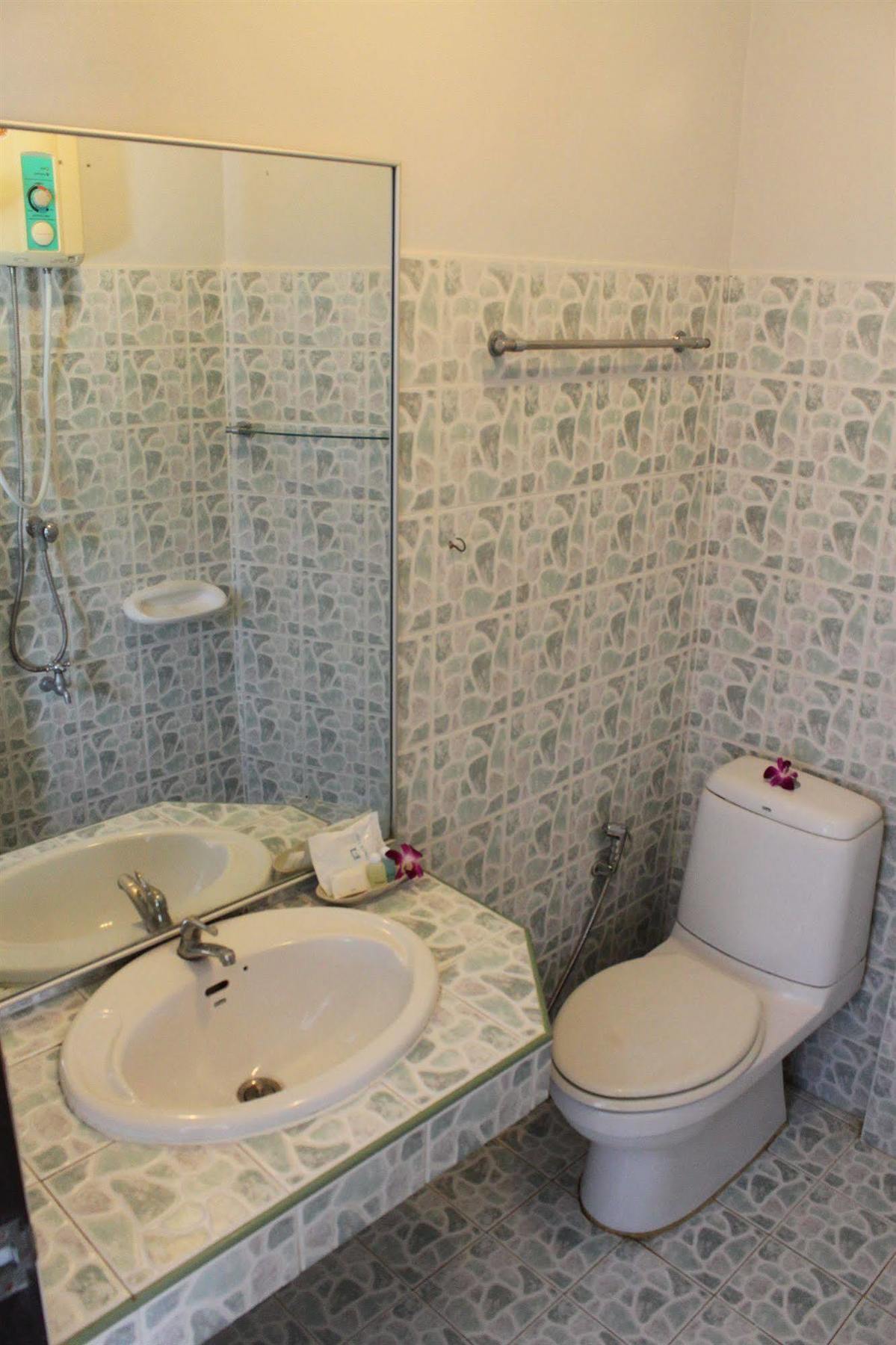 Hacienda Backpackers Hotel 2*