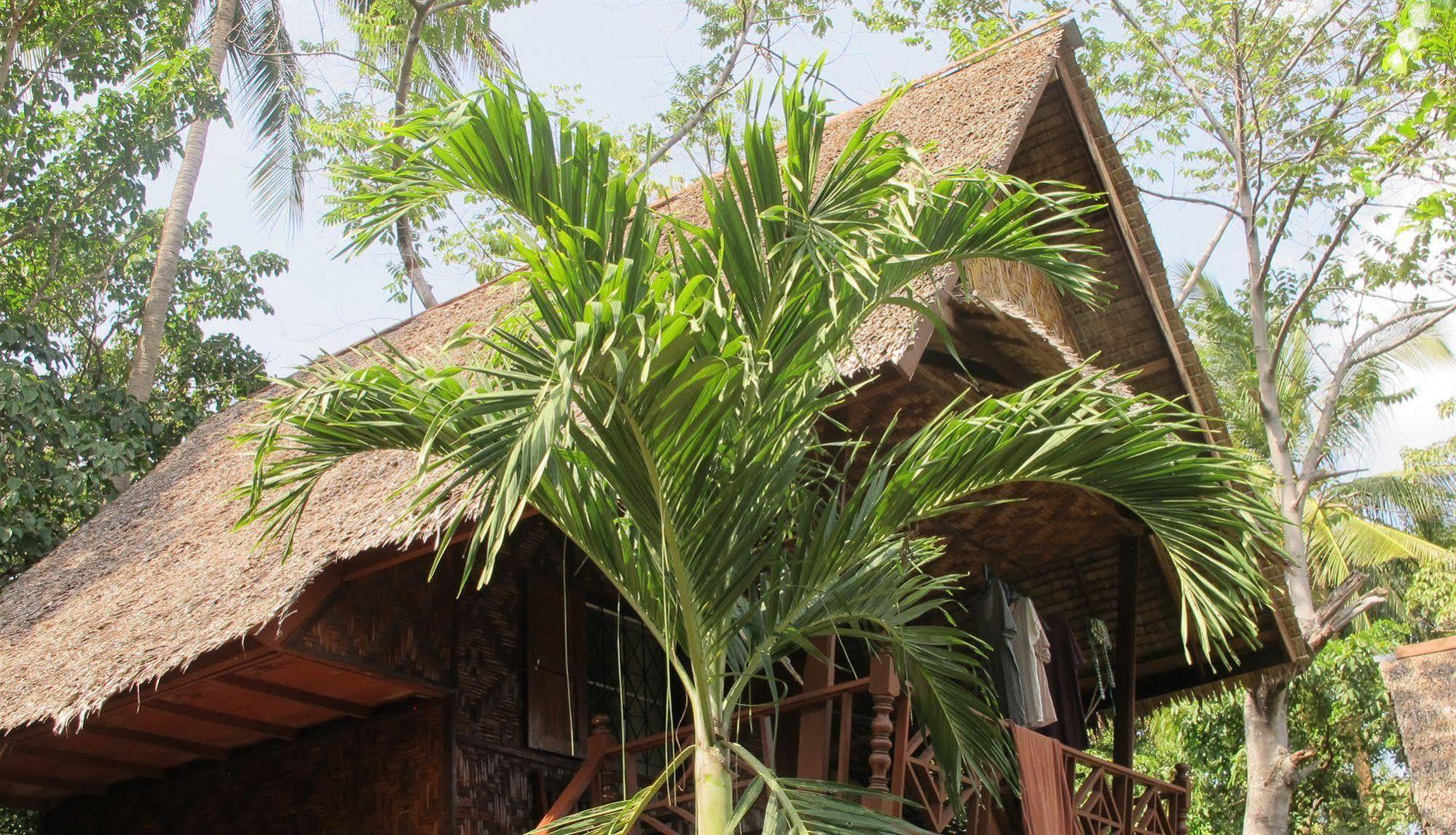 Royal Resort 3*