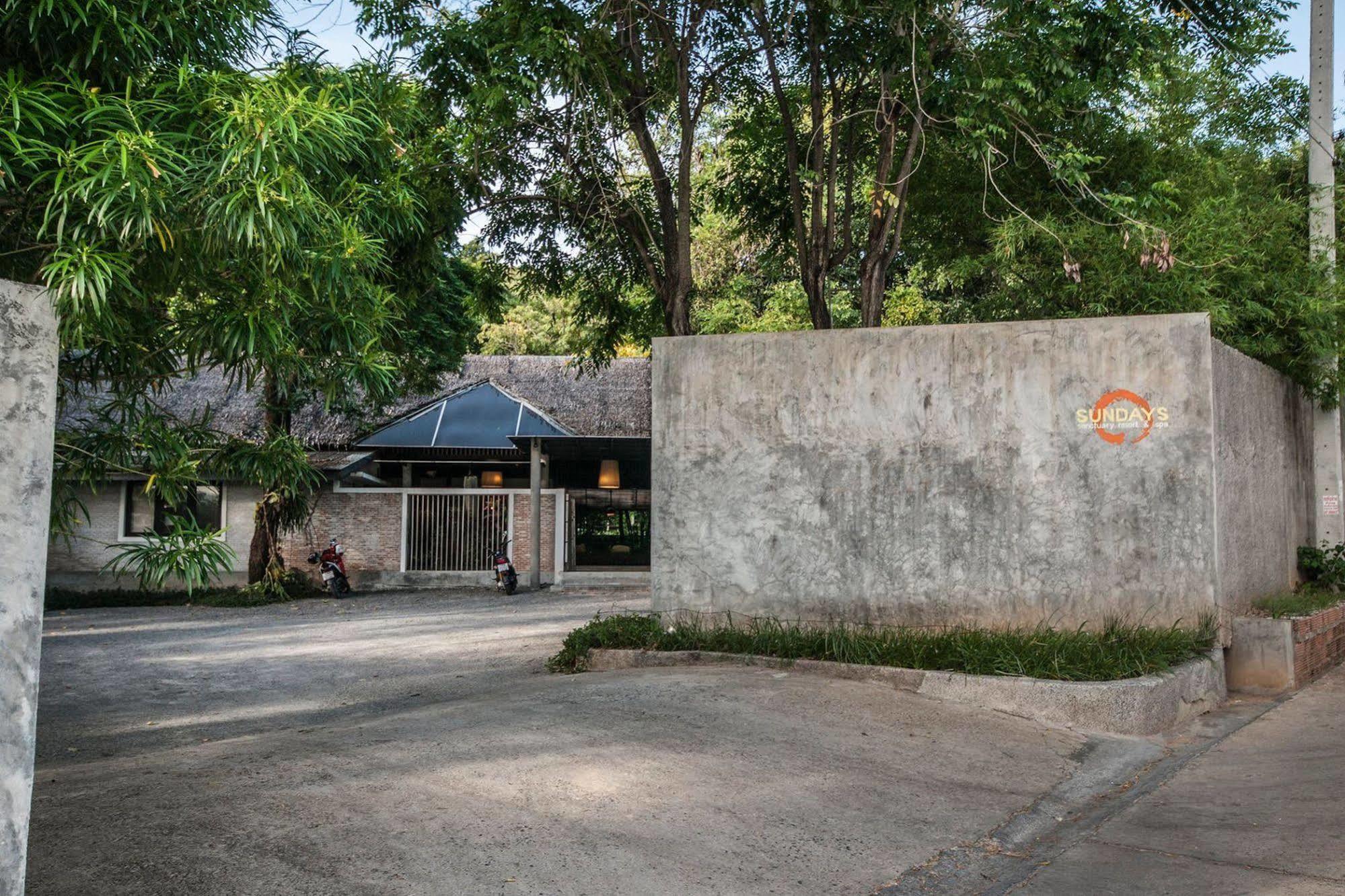The Sundays Sanctuary & 3*