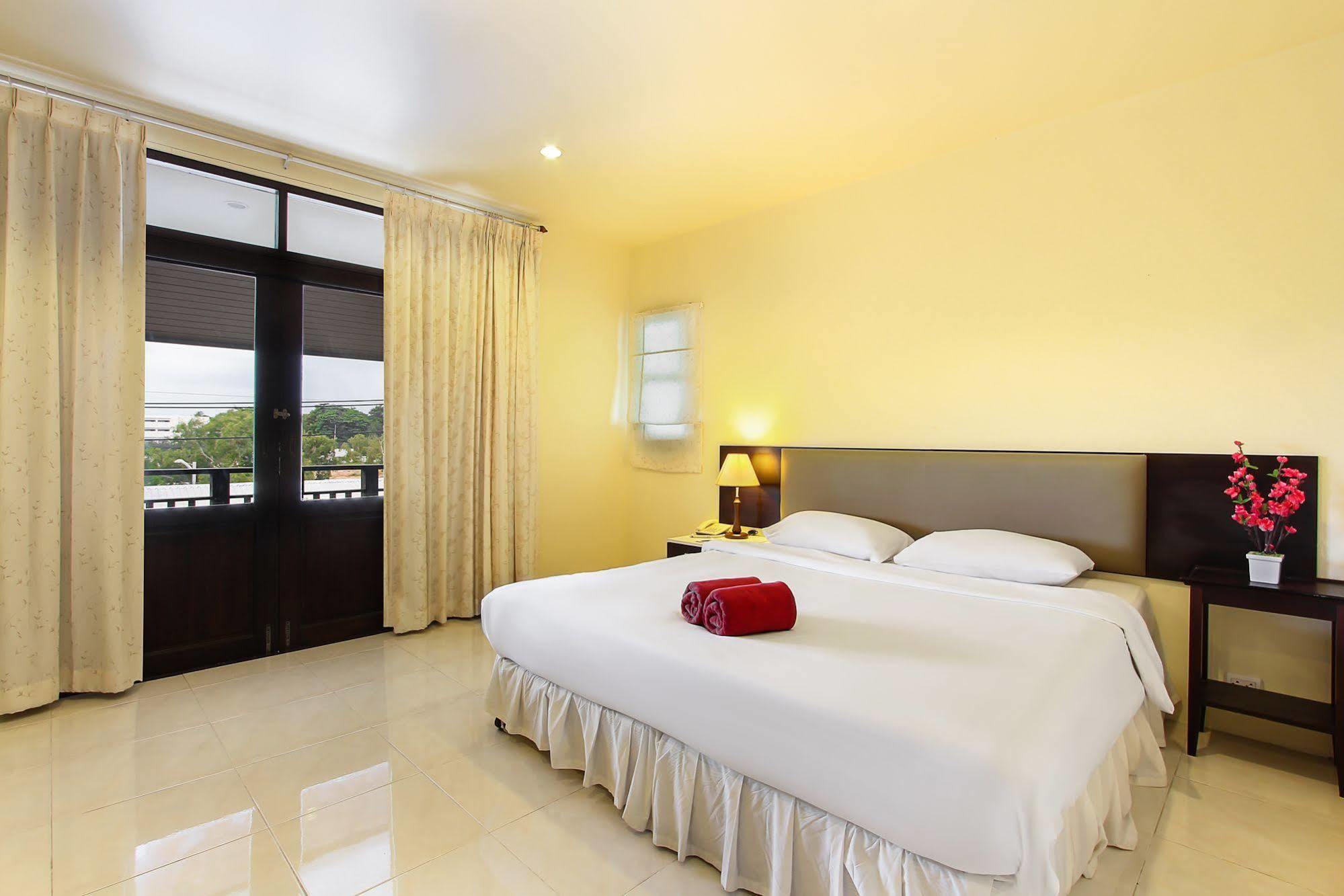 D Varee Diva Avenue Samui Hotel