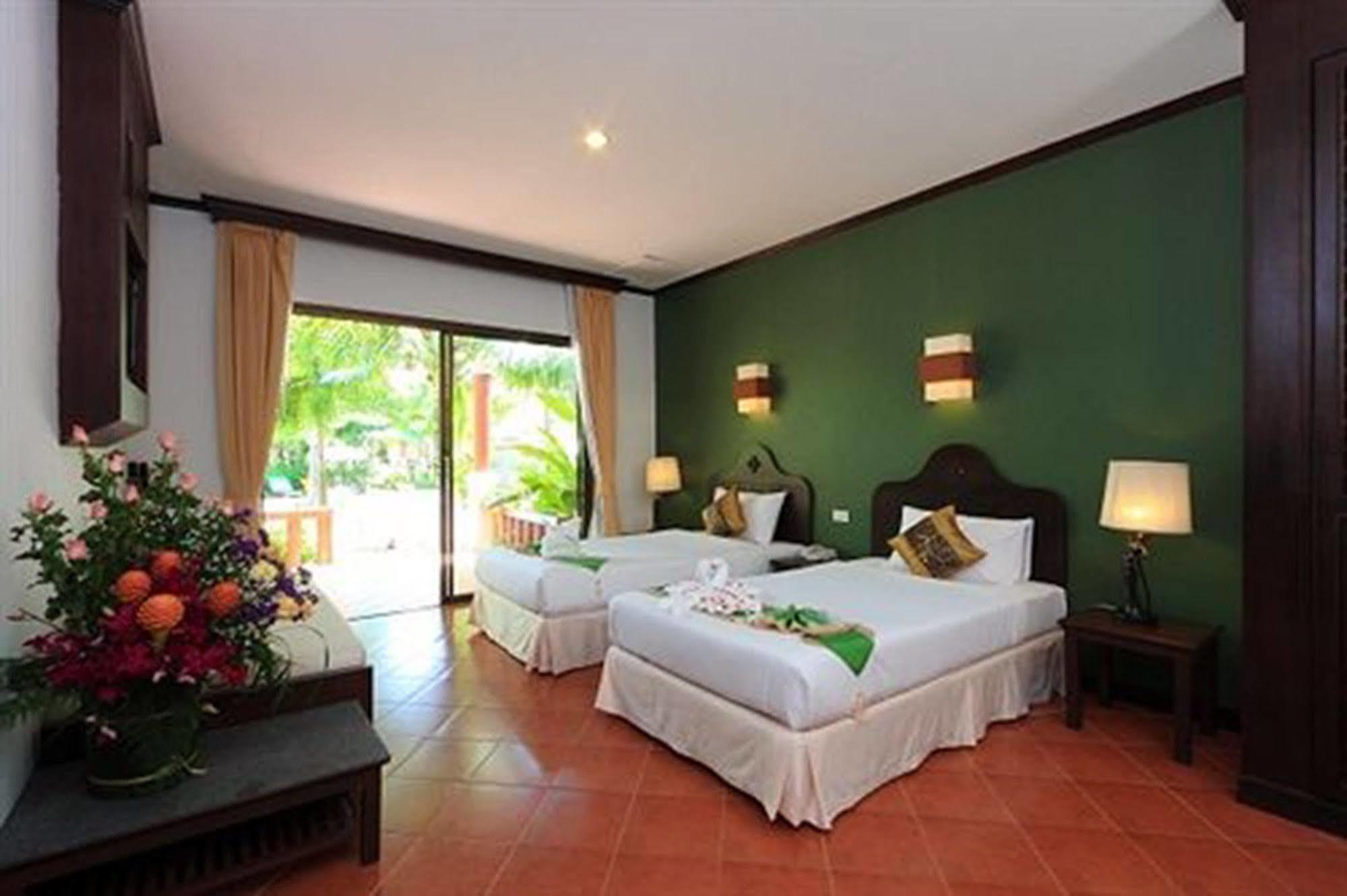 Fanari Khaolak - Courtyard Sha Extra Resort
