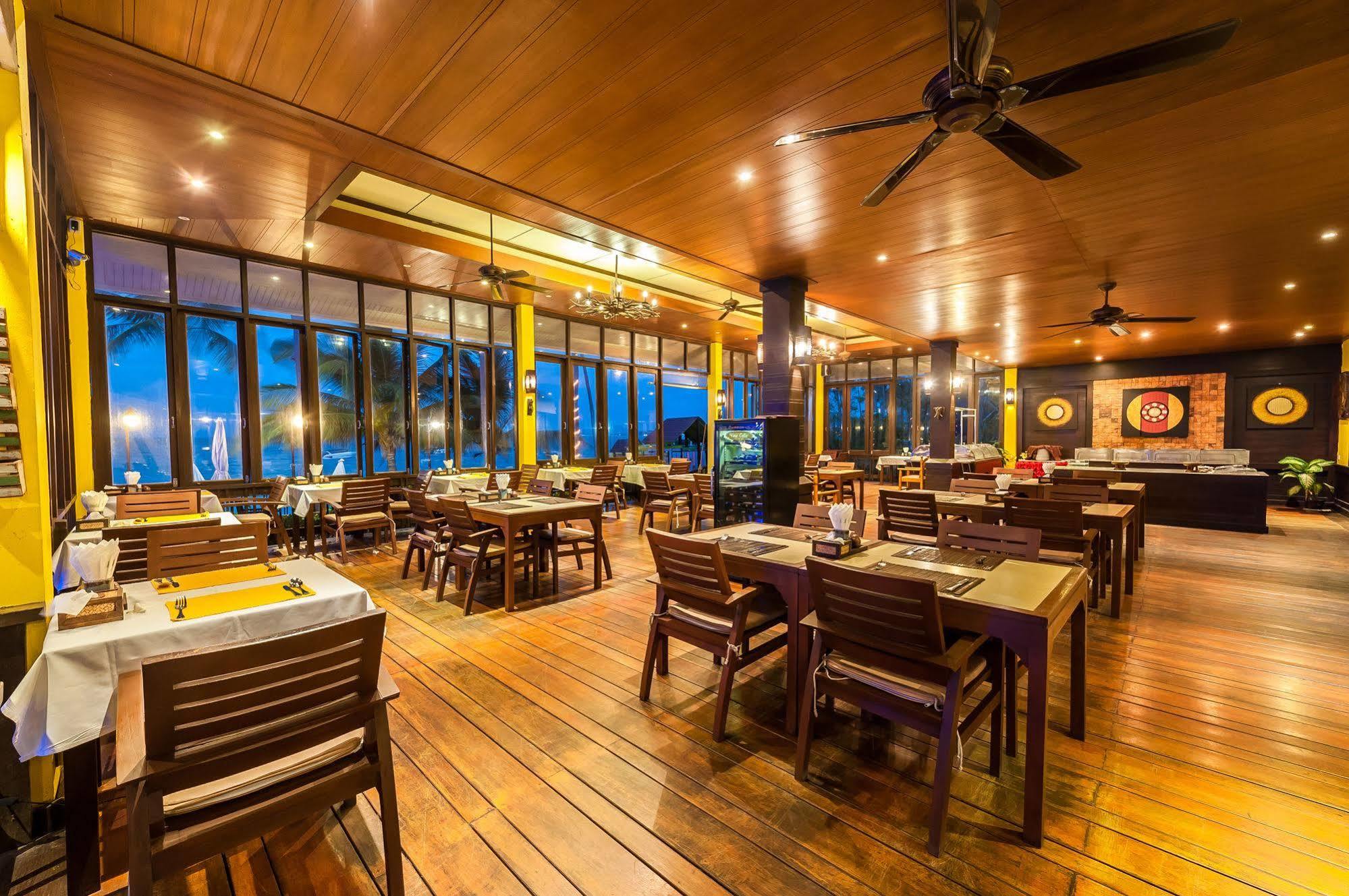Resort Pinnacle Samui Sha Mae Nam