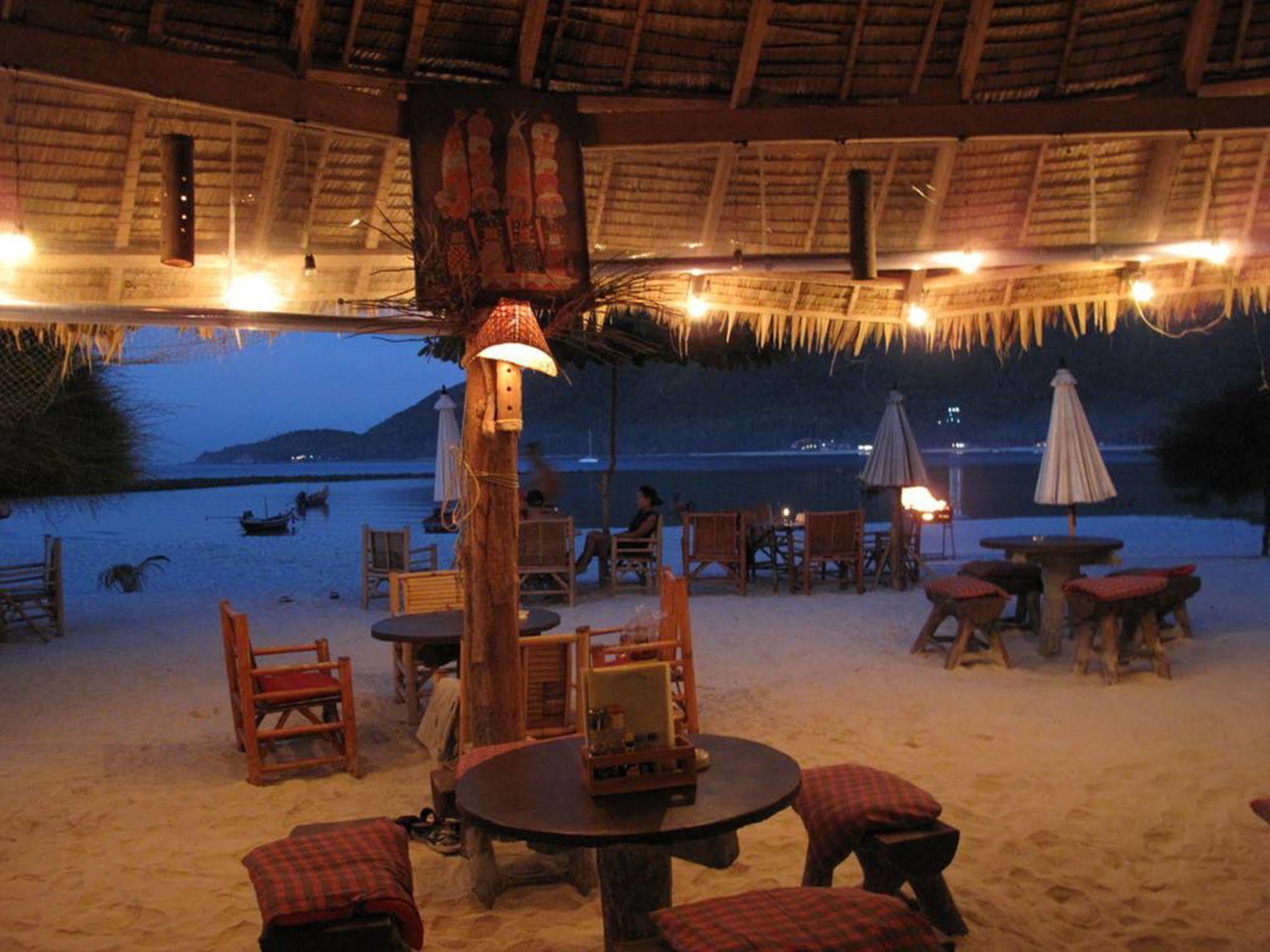 Malibu Hotel Chaloklum