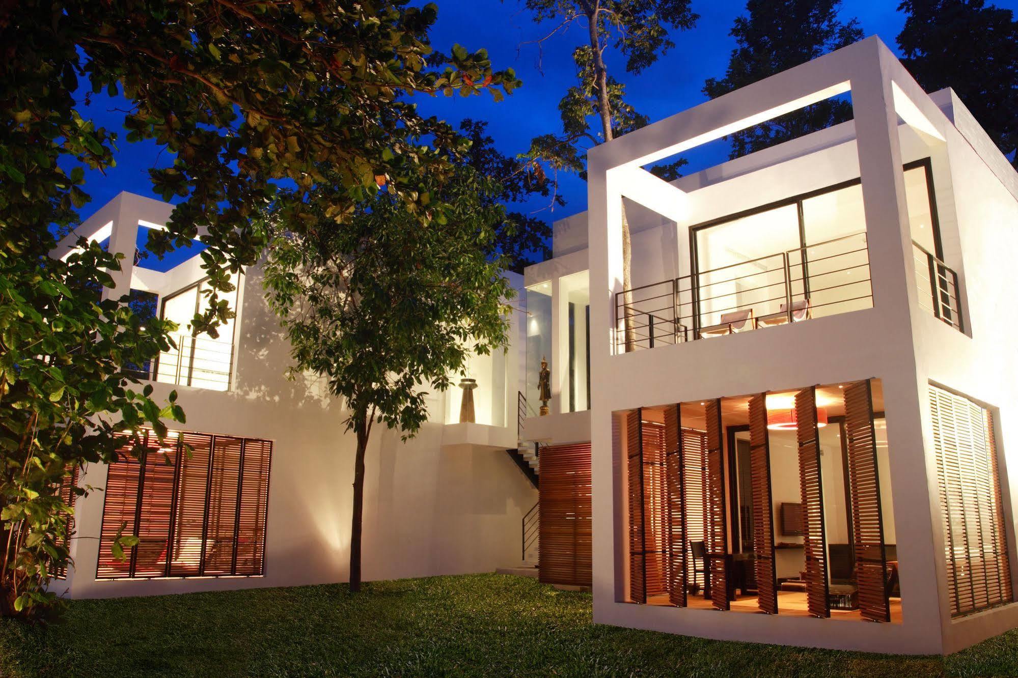 The Library Chaweng (Koh Samui)