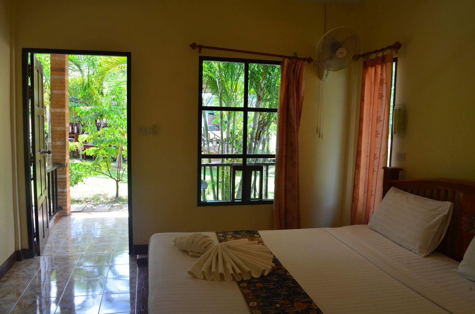Naraya Guest house
