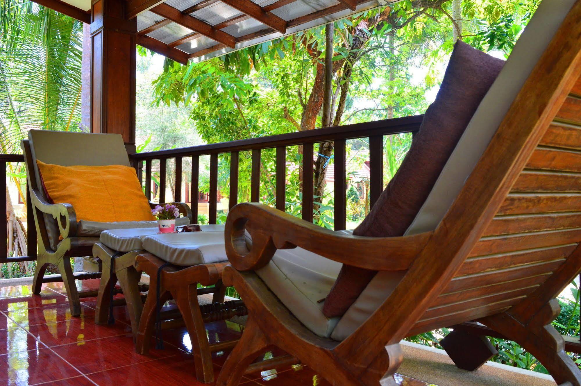 Resort Sayang 3*