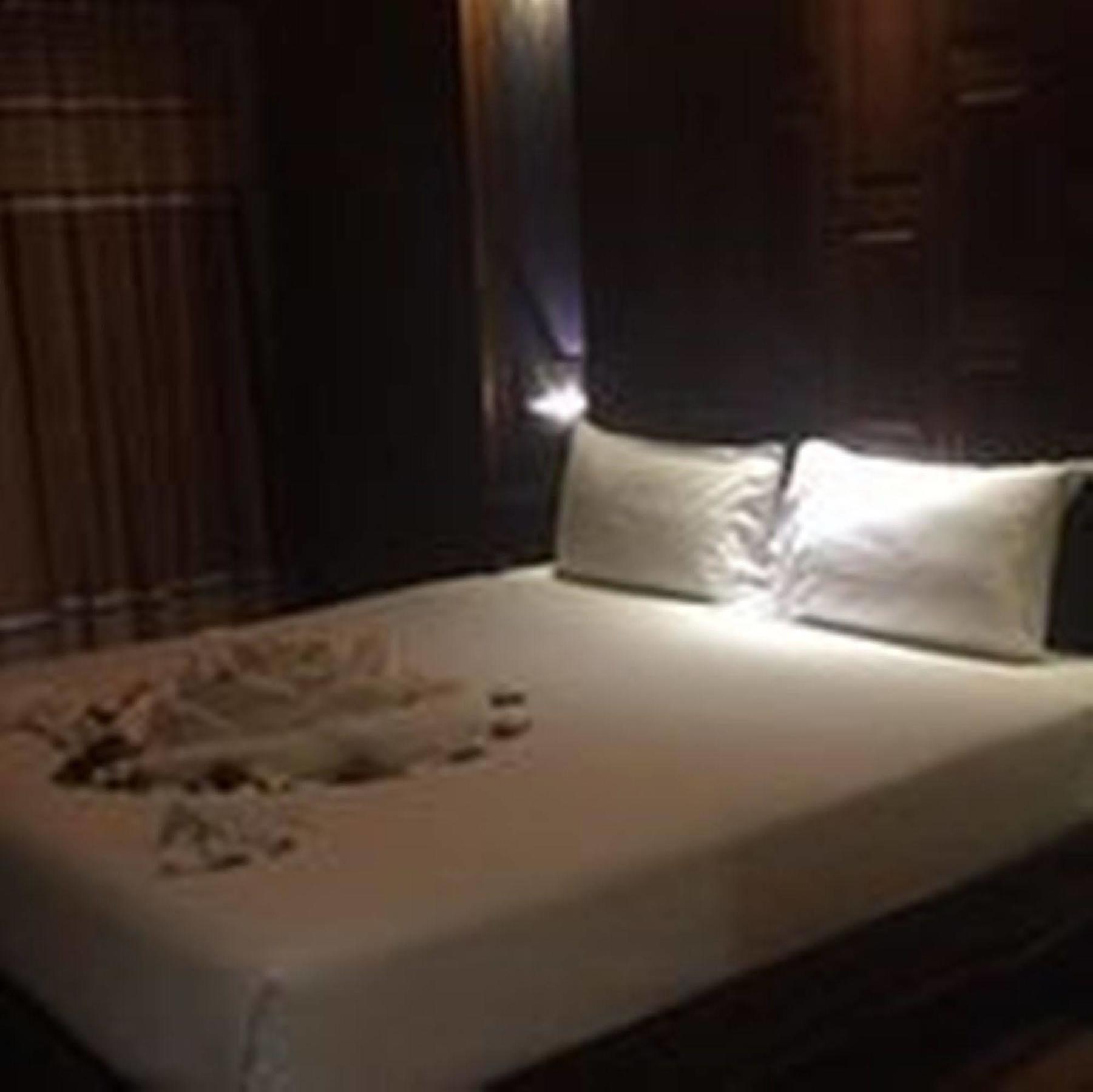 Jj Hotel