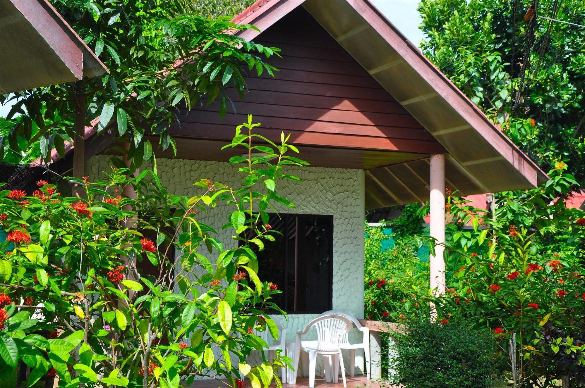 Resort Coral Haad Rin