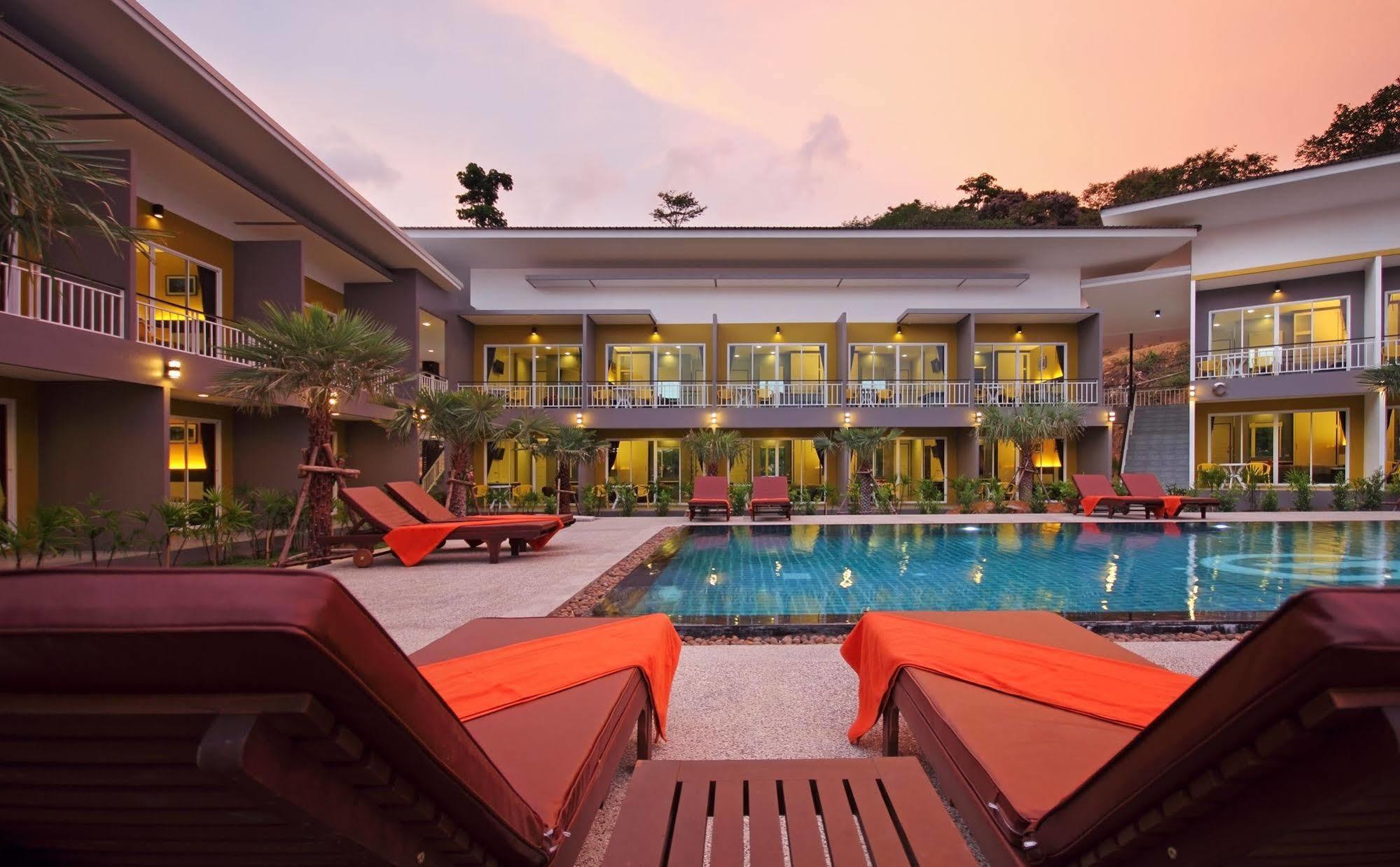 Resort Gypsy Sea View Resort- Island 3*
