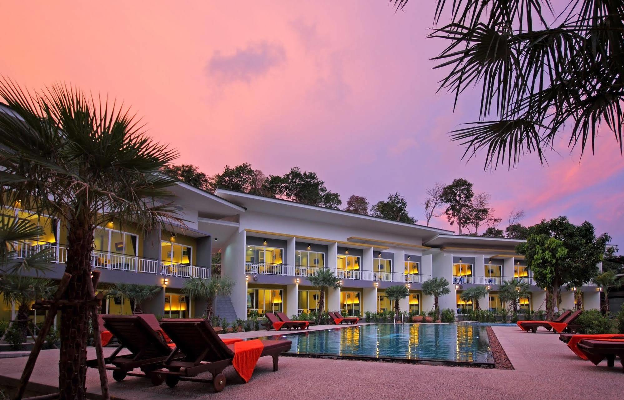 Gypsy Sea View Resort- Island 3* Phi Phi Don