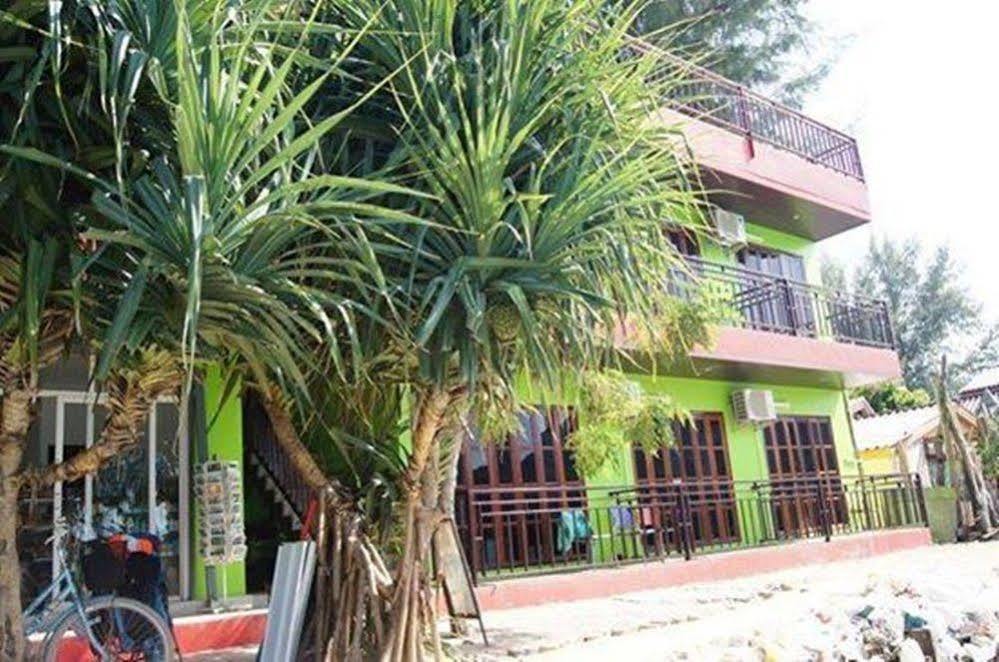 Hotel Phi Phi Green House