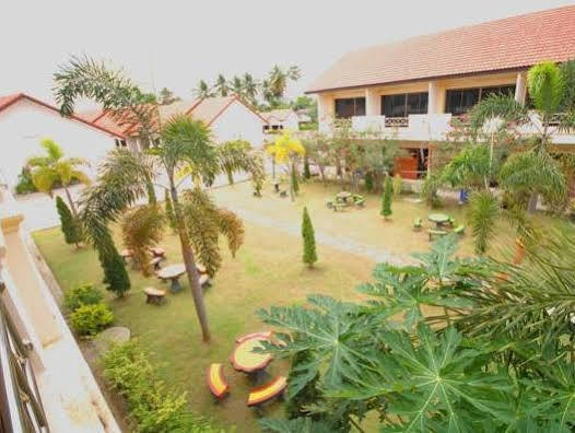 Hotel Oyo 859 Golden Land 2*