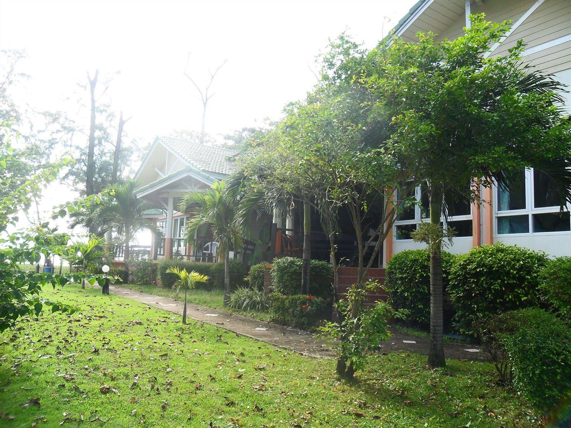 Lanta Palm , - Hotel