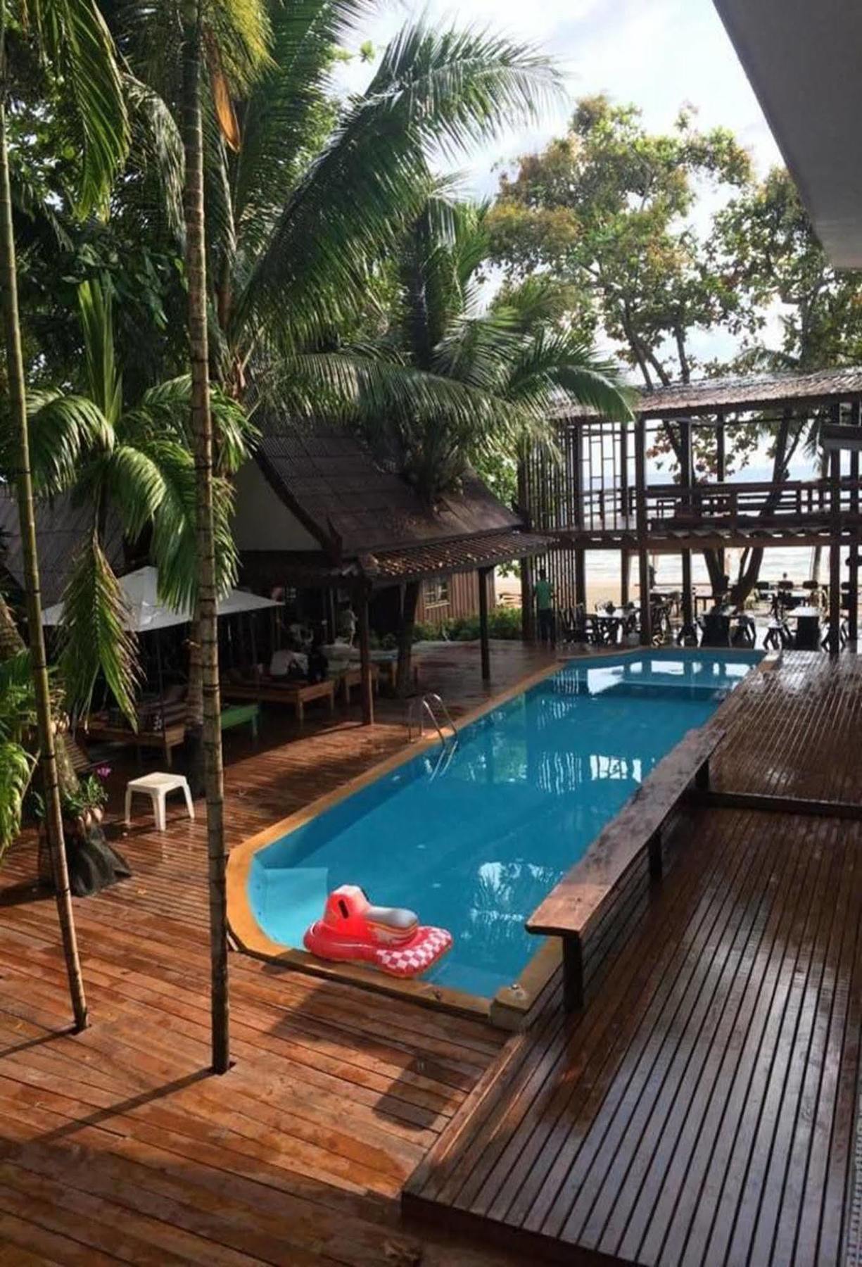 Apple Beachfront Resort Trat