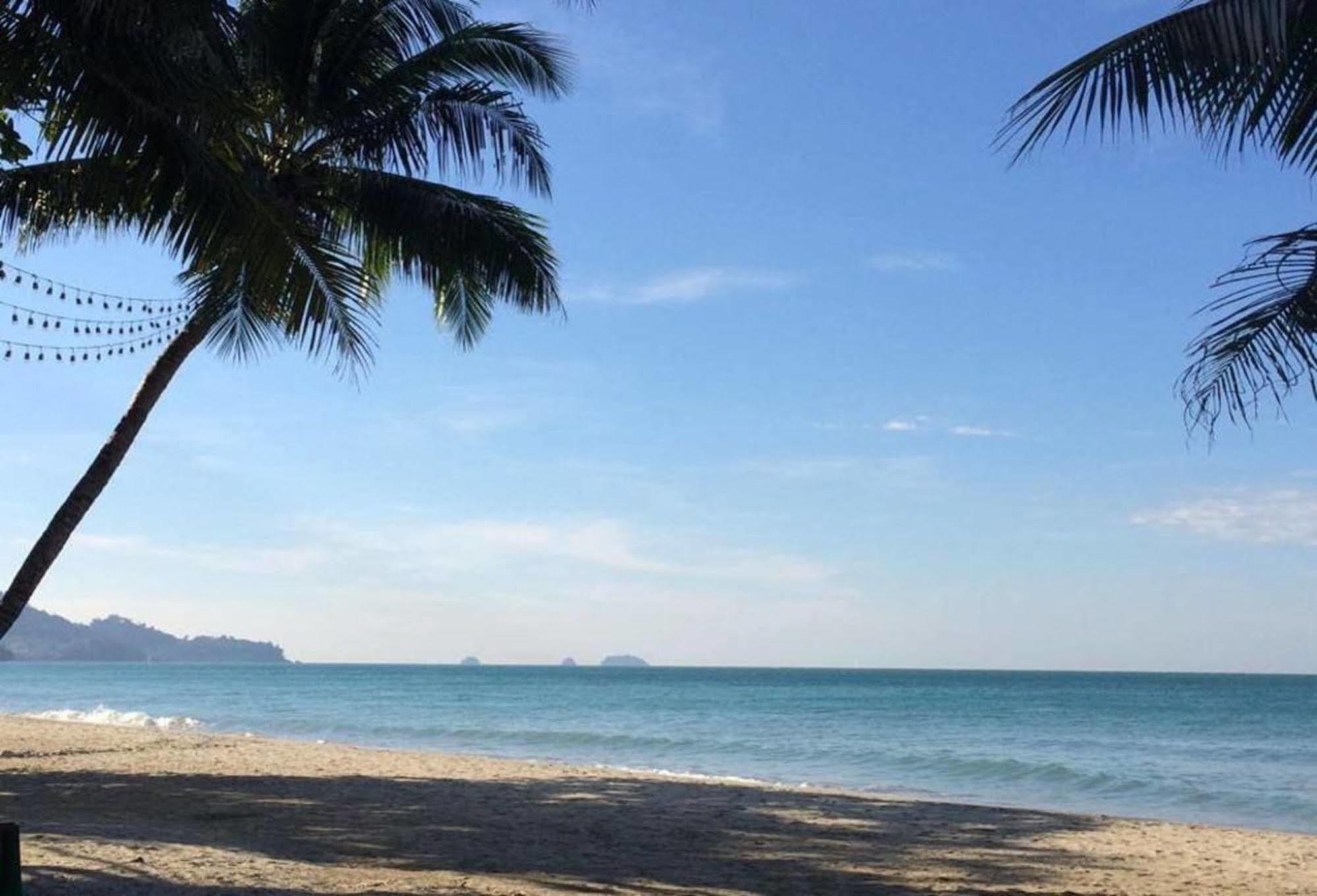 Apple Beachfront Resort Trat