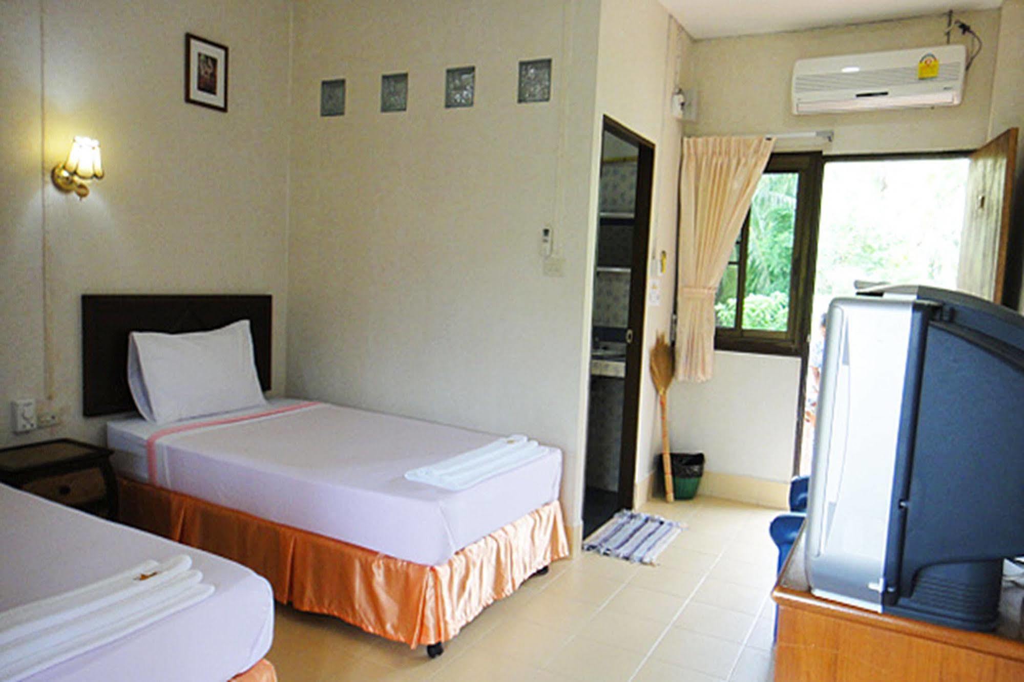 Hotel Divers 2*
