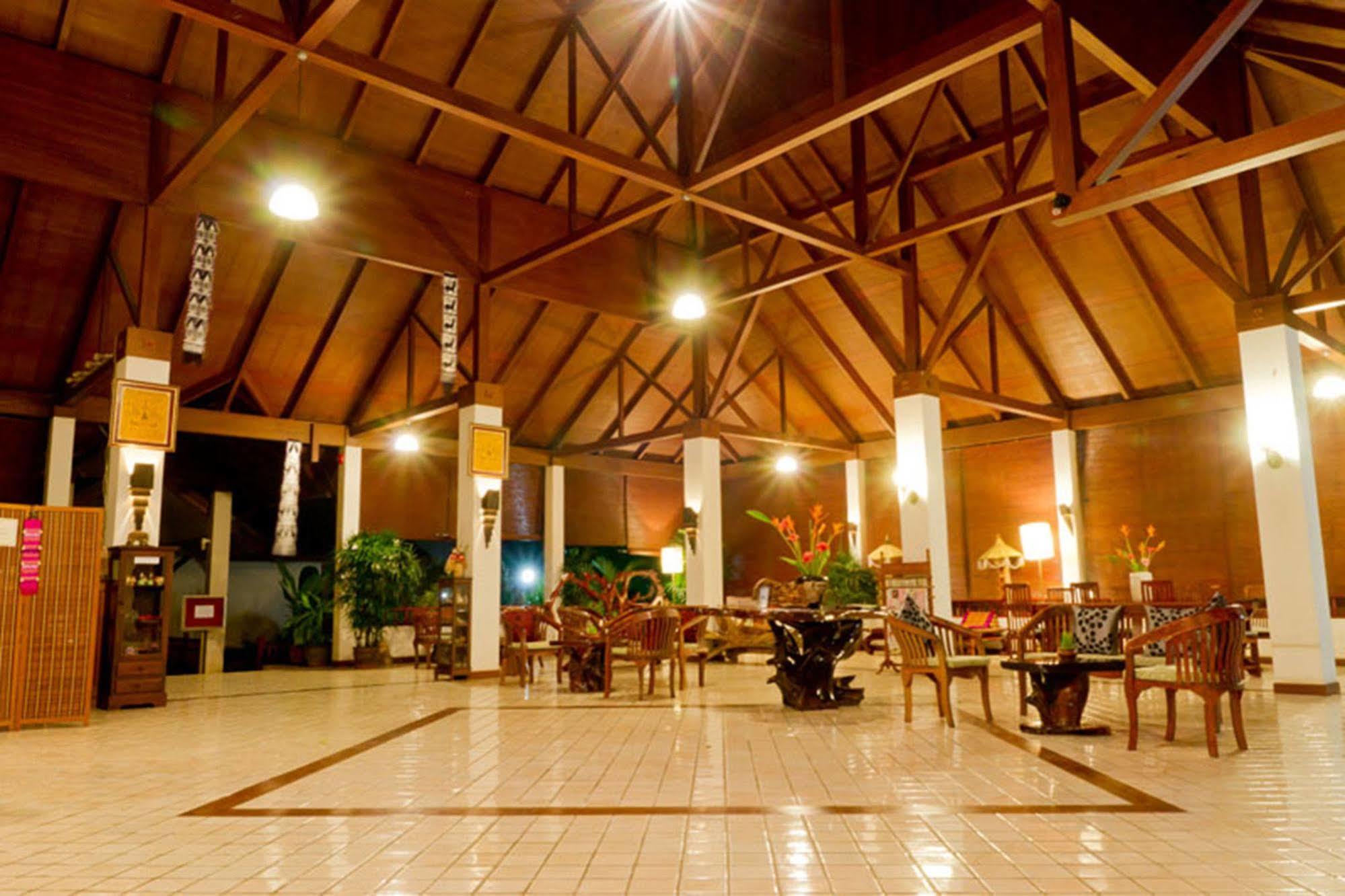Teak Garden Resort, Resort
