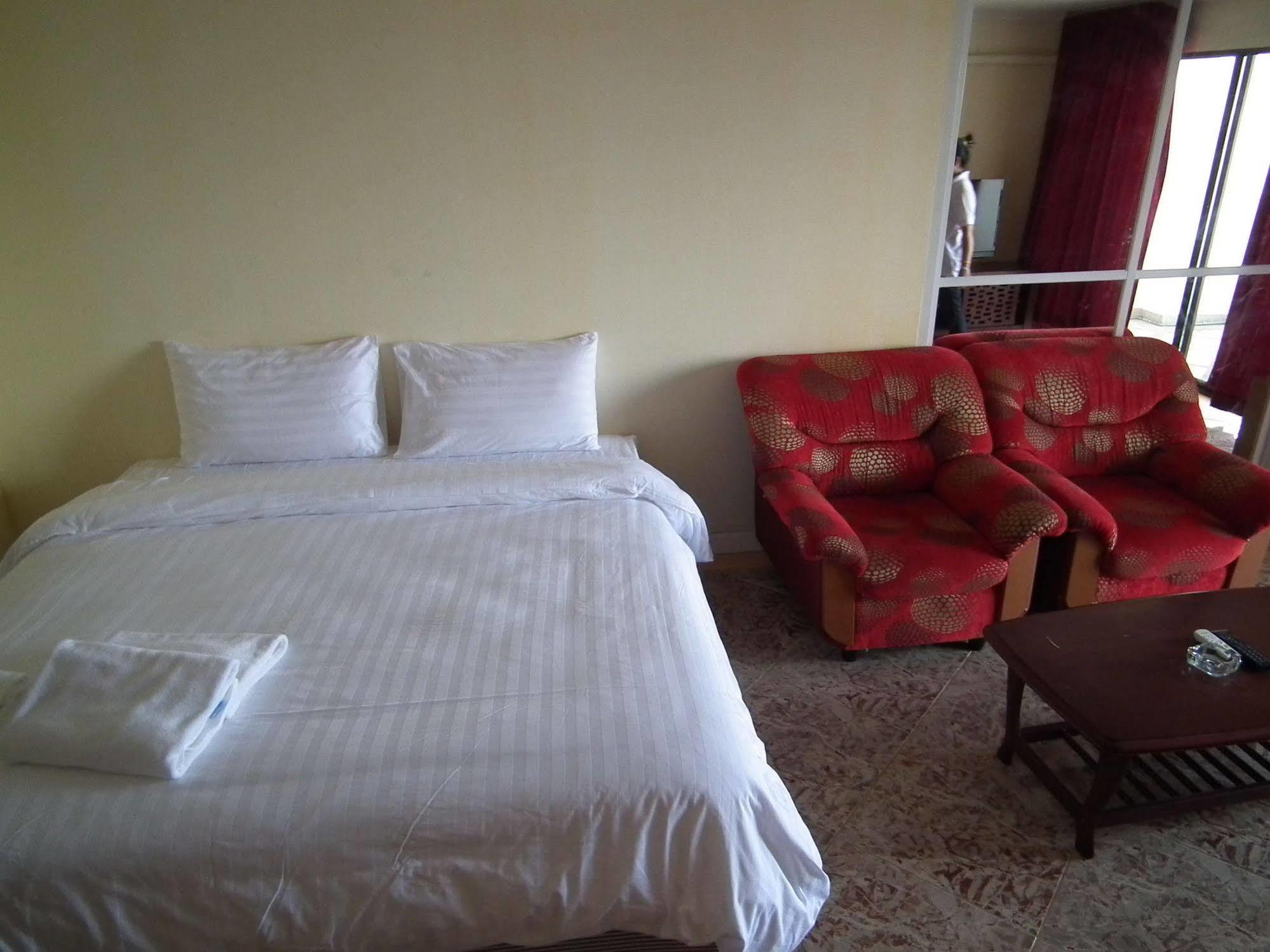 Apartment Abricole At Hill