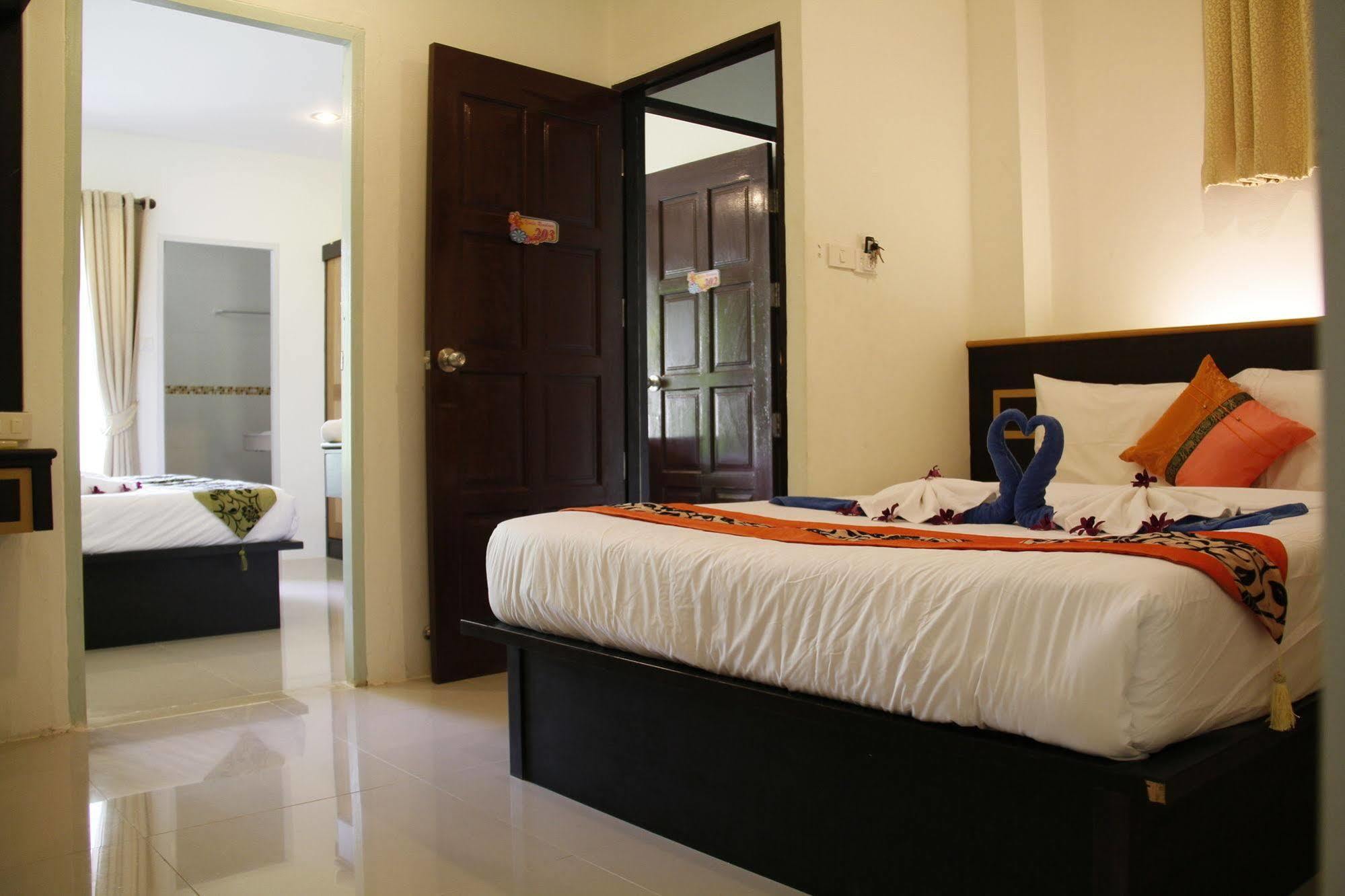 Yindee Hotel 2*