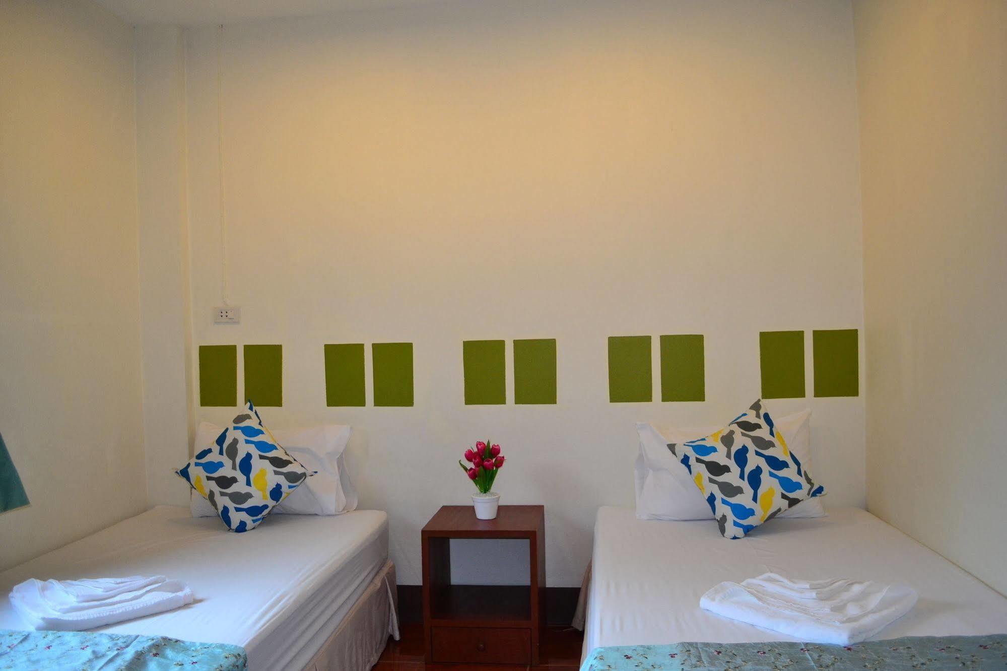 Hostel Wandee Khao Lak