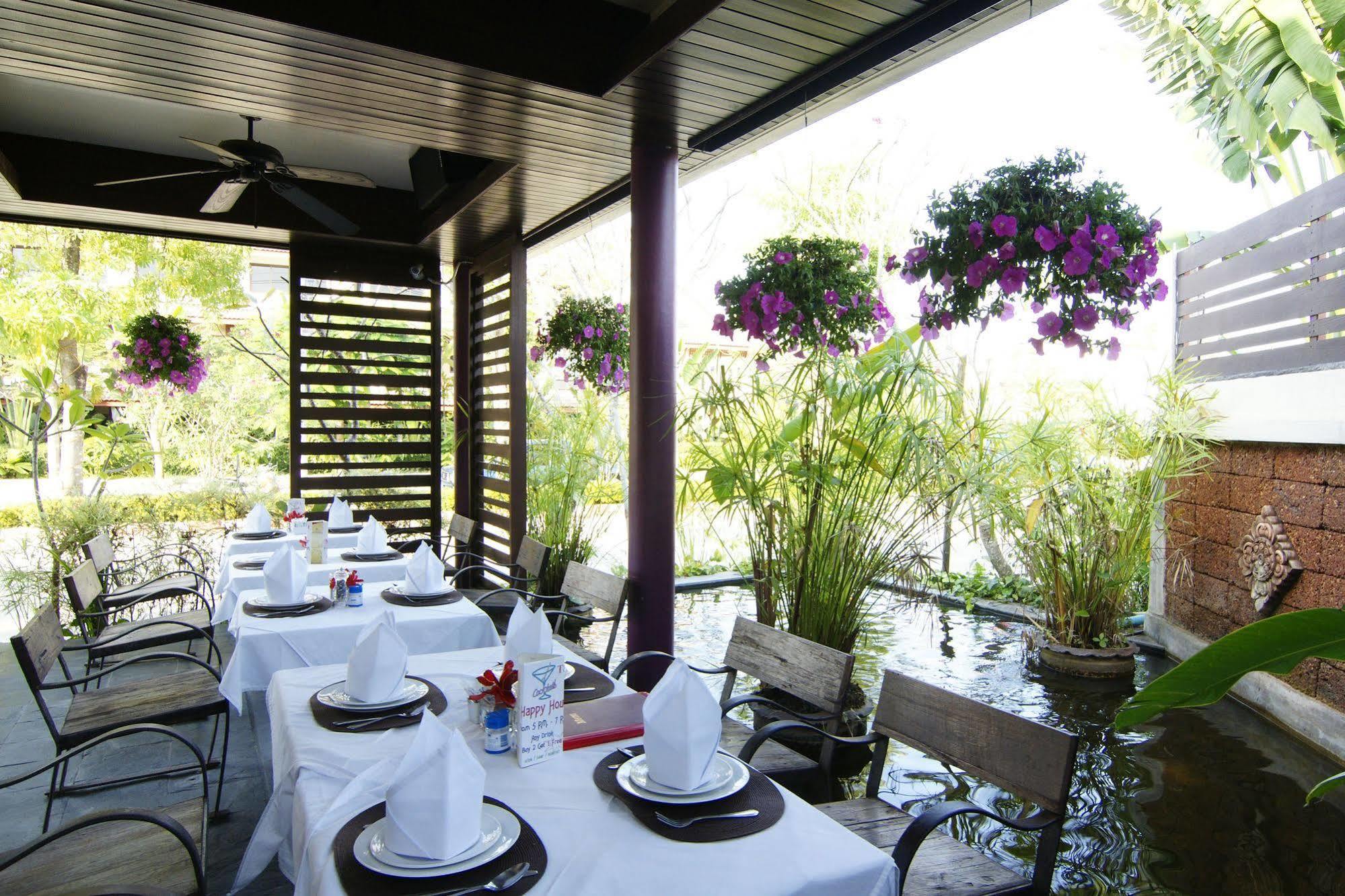 Laluna And Resort, Resort