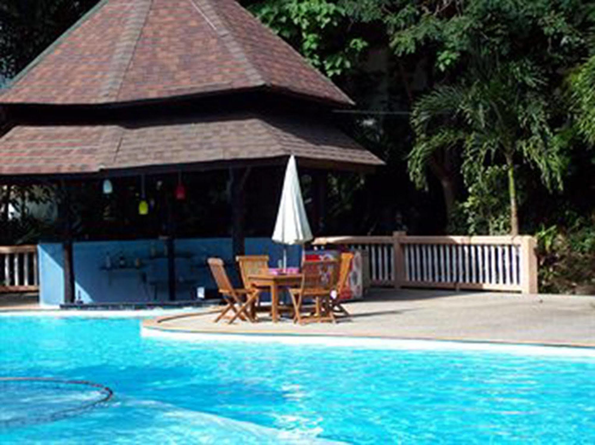 Resort Bayview Premier Phi Phi Don