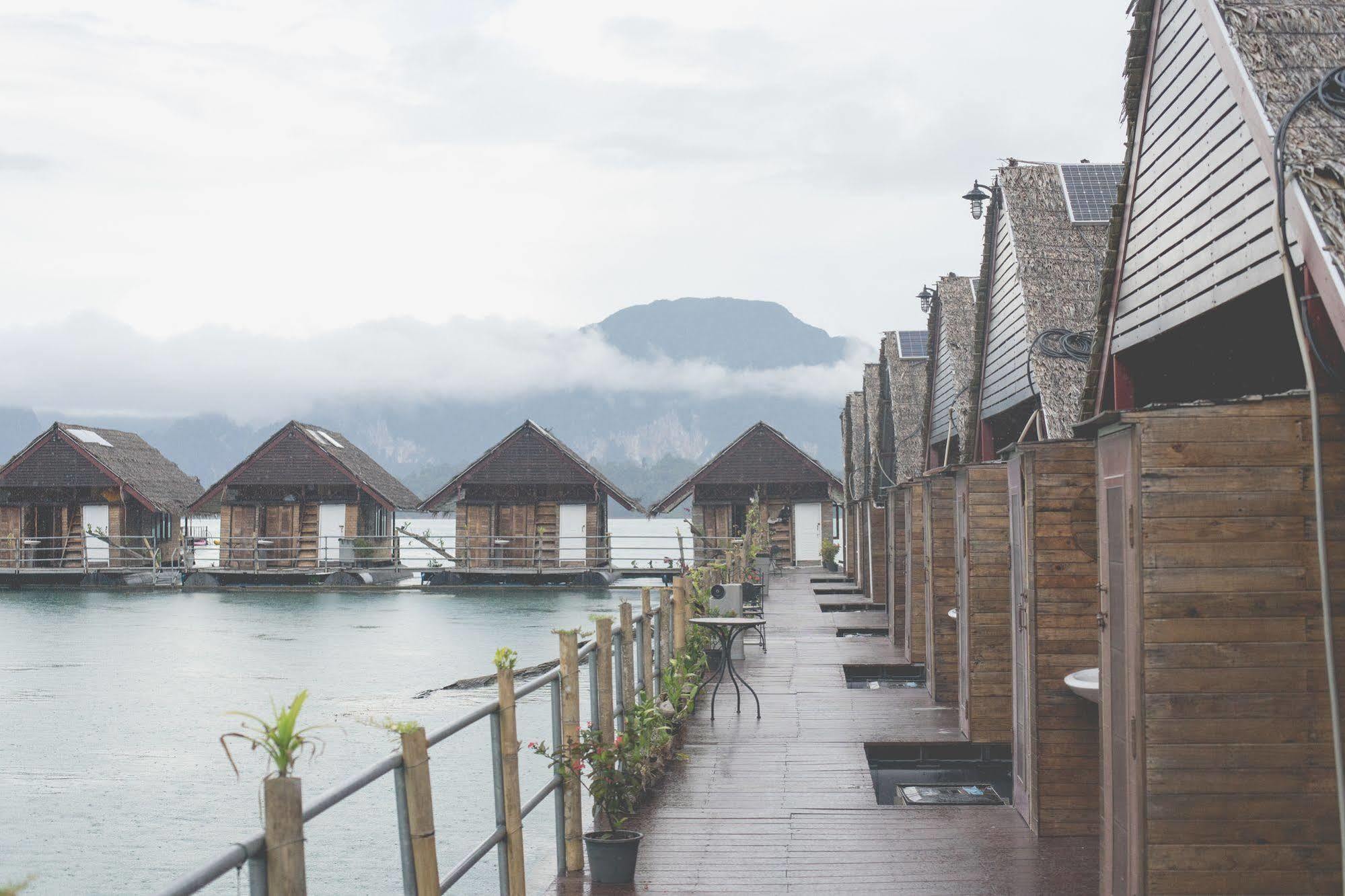 Keeree Warin Chiewlarn Hotel