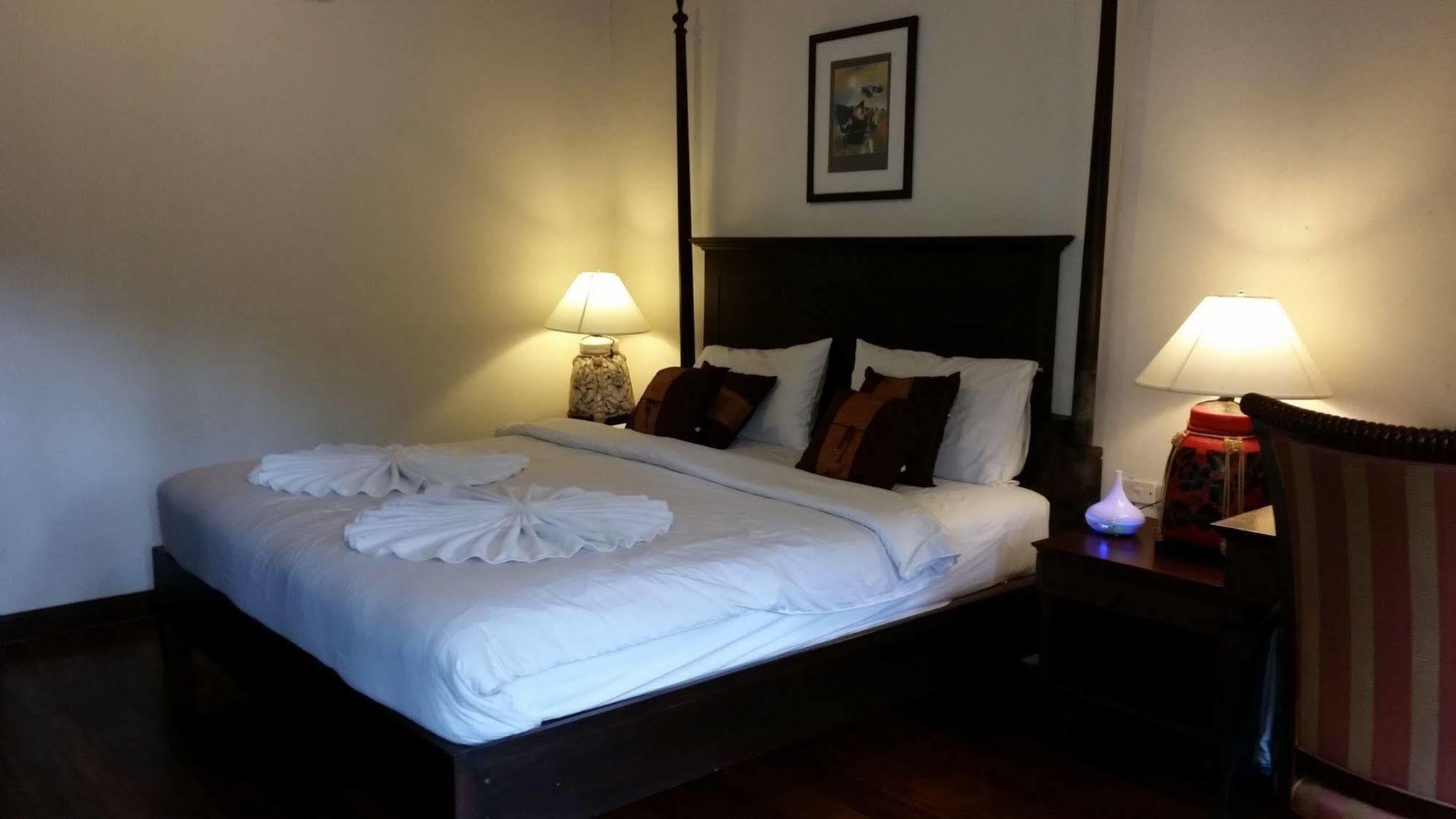 Phangan Paragon & By Pure Lifestyle Haad Chao Phao